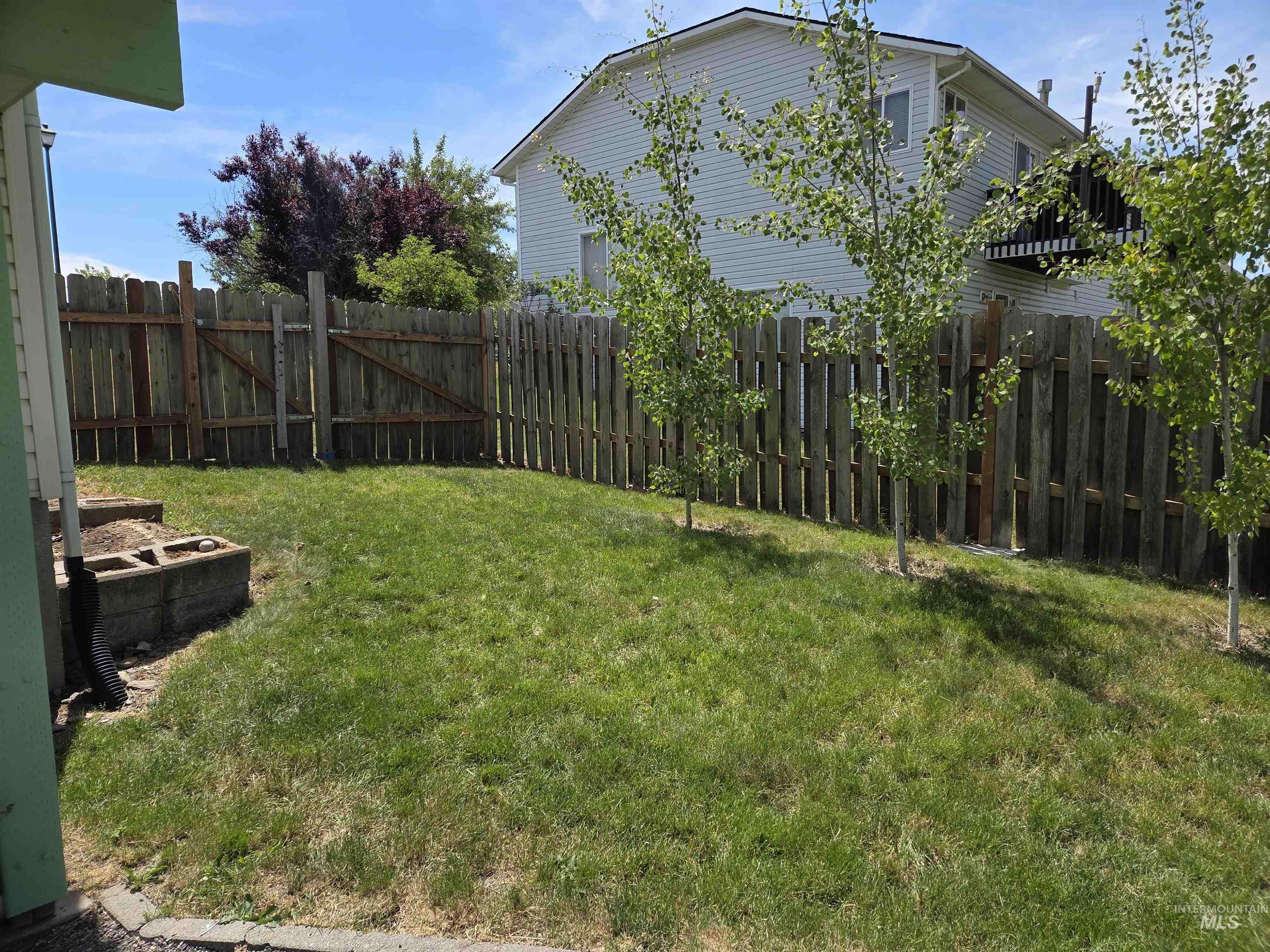 410 Gambels Lane, Moscow, Idaho 83843, 3 Bedrooms, 3 Bathrooms, Residential For Sale, Price $499,000, 98991531