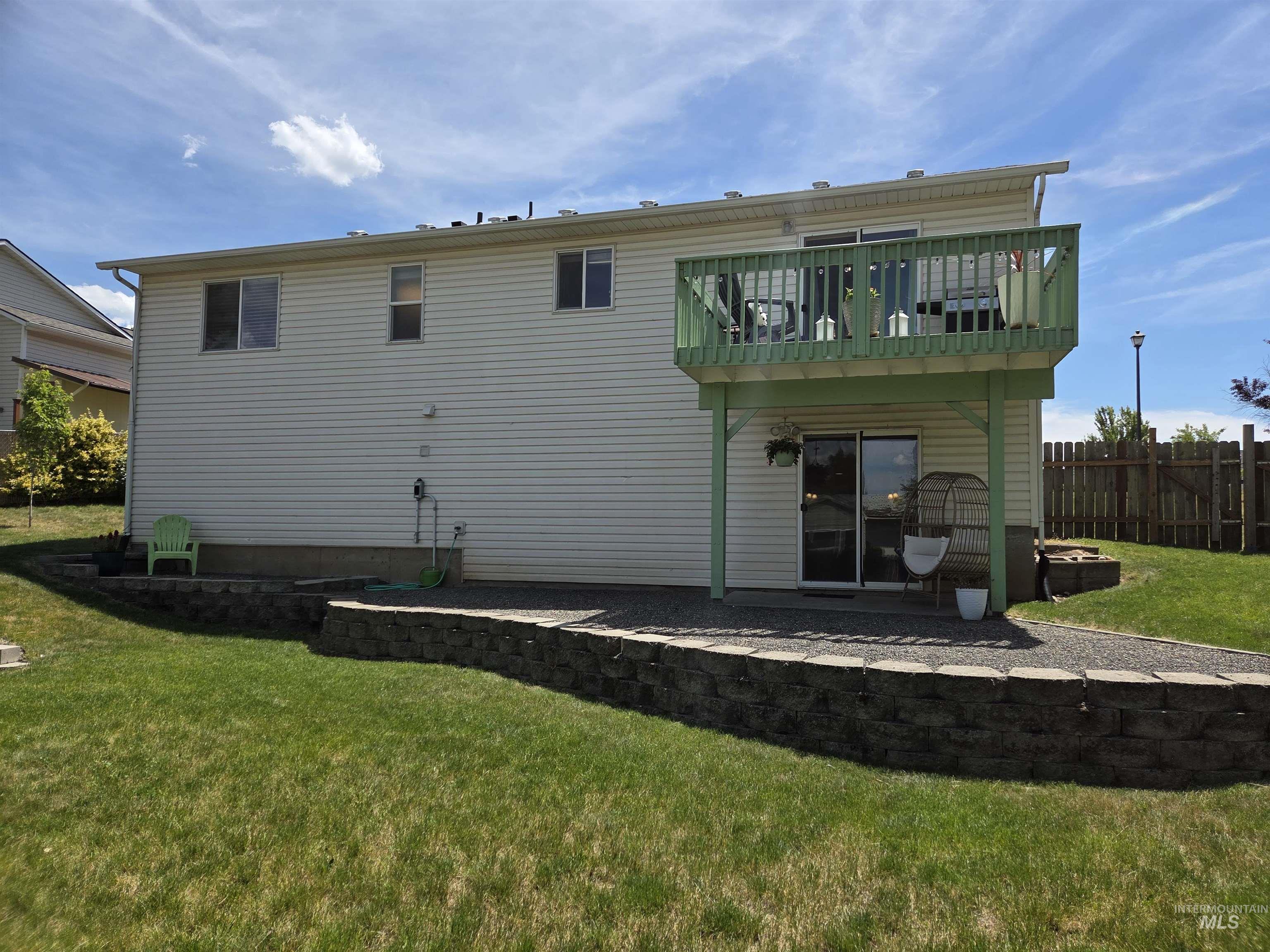 410 Gambels Lane, Moscow, Idaho 83843, 3 Bedrooms, 3 Bathrooms, Residential For Sale, Price $499,000, 98991531