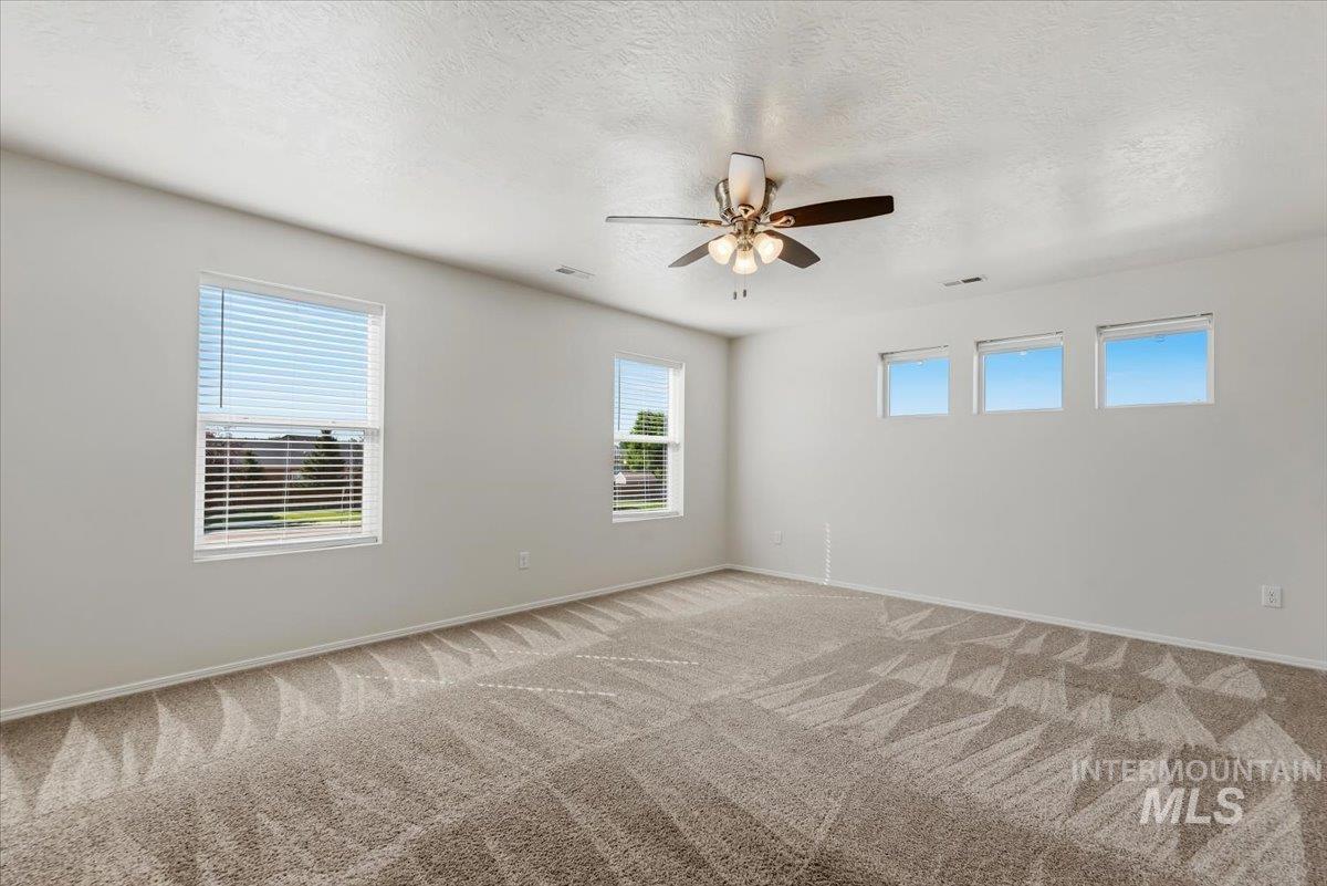 12310 W Hidden Point Dr, Star, Idaho 83669, 4 Bedrooms, 2.5 Bathrooms, Residential For Sale, Price $650,000, 98991532