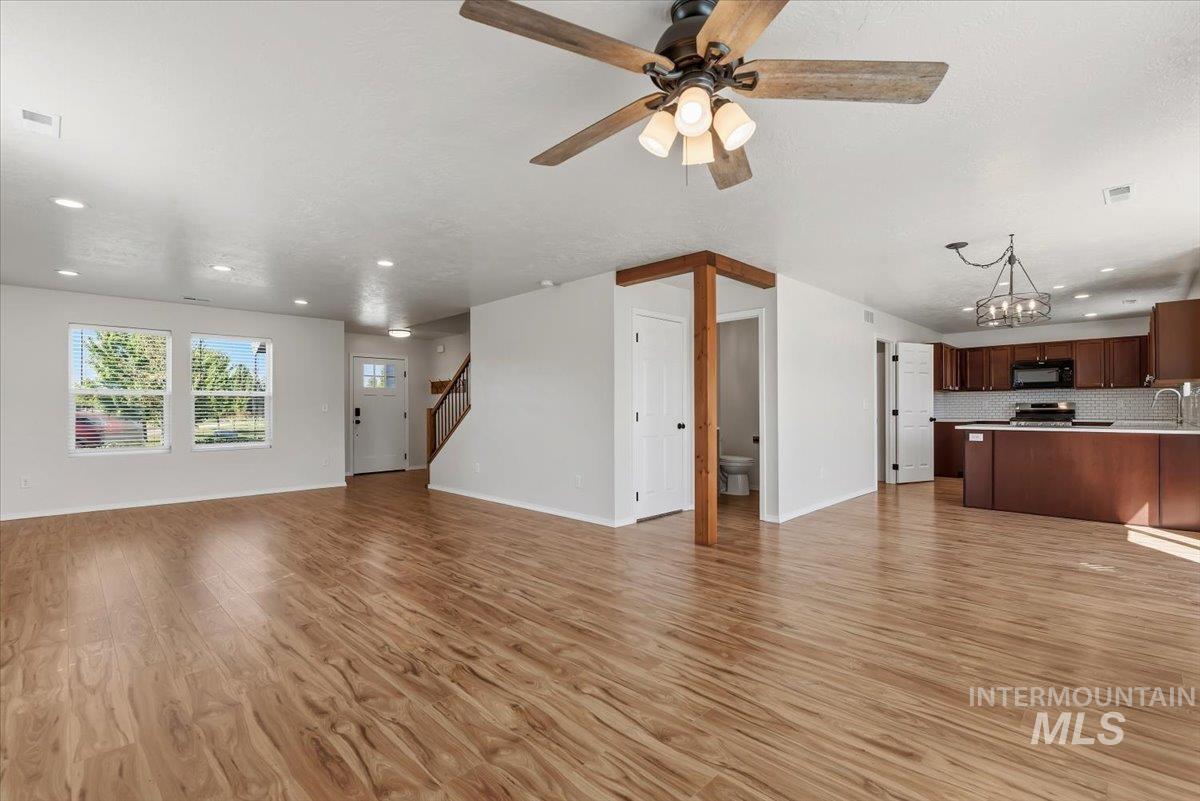12310 W Hidden Point Dr, Star, Idaho 83669, 4 Bedrooms, 2.5 Bathrooms, Residential For Sale, Price $650,000, 98991532