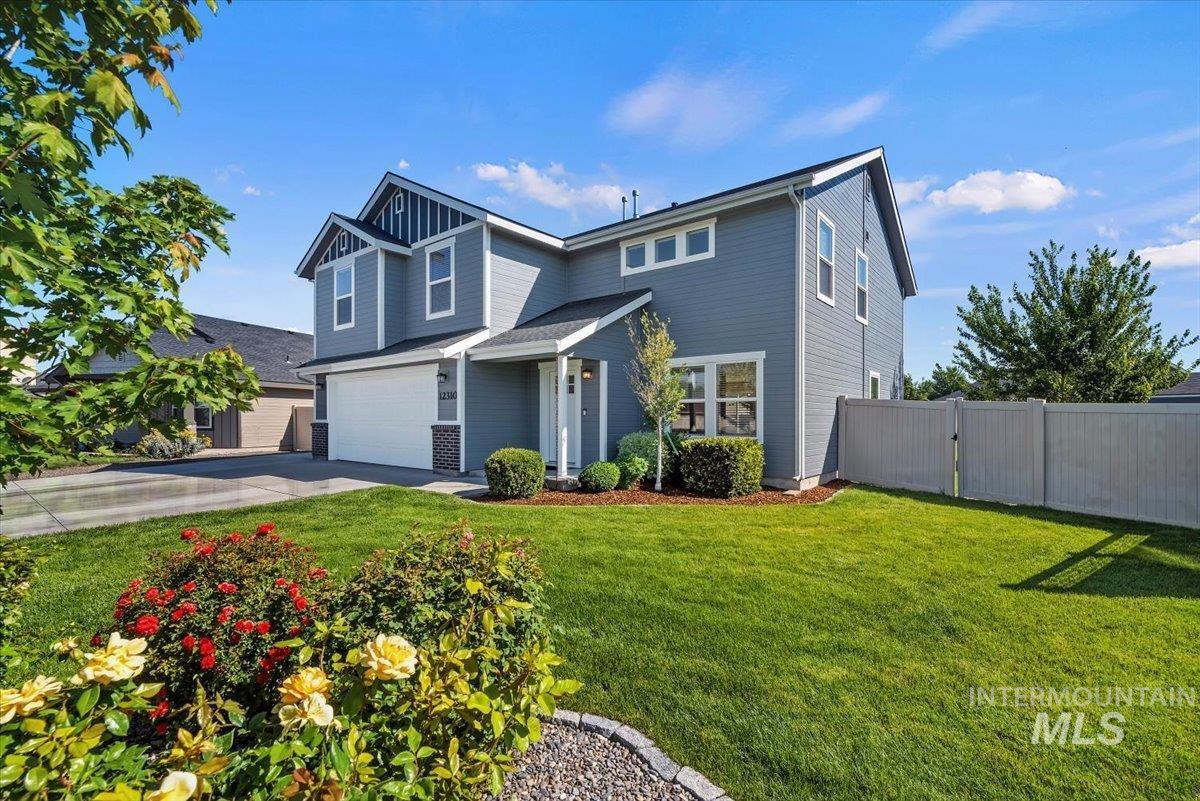 12310 W Hidden Point Dr, Star, Idaho 83669, 4 Bedrooms, 2.5 Bathrooms, Residential For Sale, Price $650,000, 98991532