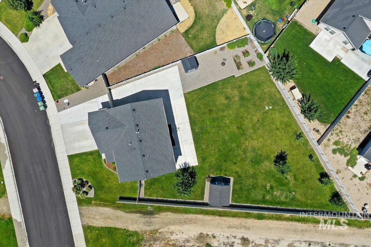 12310 W Hidden Point Dr, Star, Idaho 83669, 4 Bedrooms, 2.5 Bathrooms, Residential For Sale, Price $650,000, 98991532