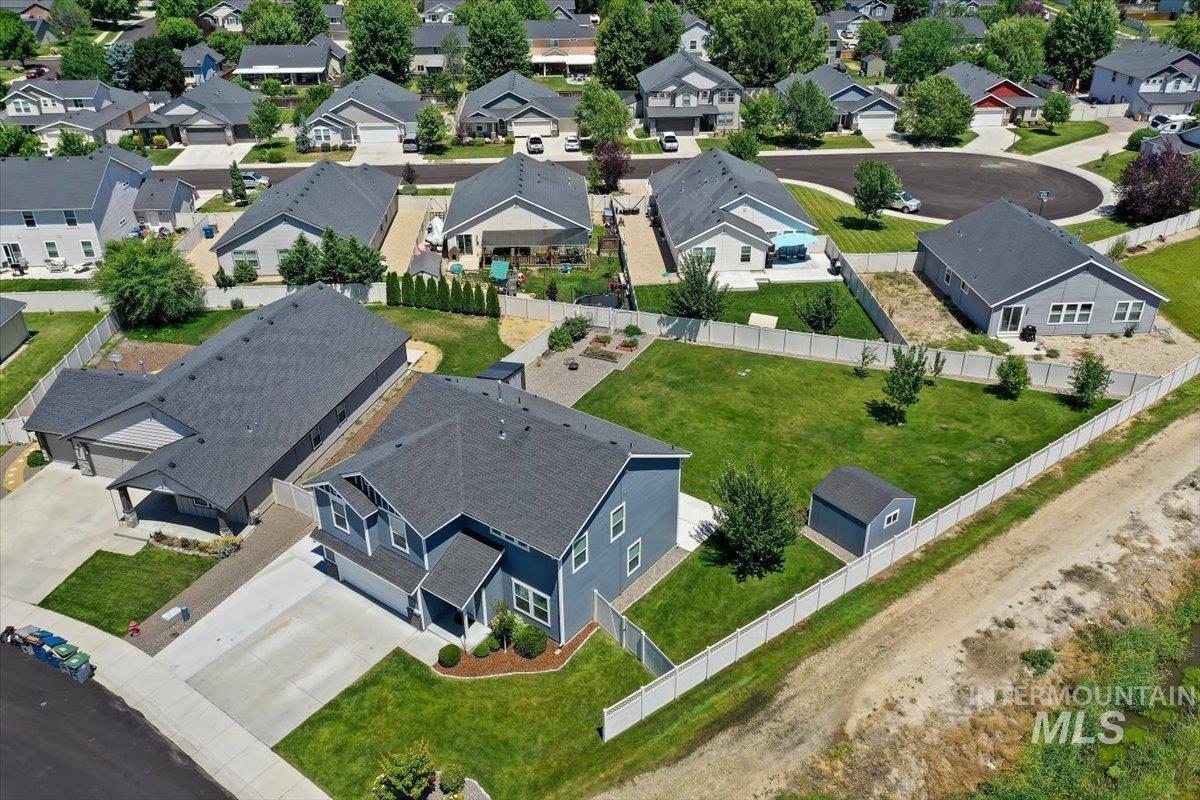 12310 W Hidden Point Dr, Star, Idaho 83669, 4 Bedrooms, 2.5 Bathrooms, Residential For Sale, Price $650,000, 98991532