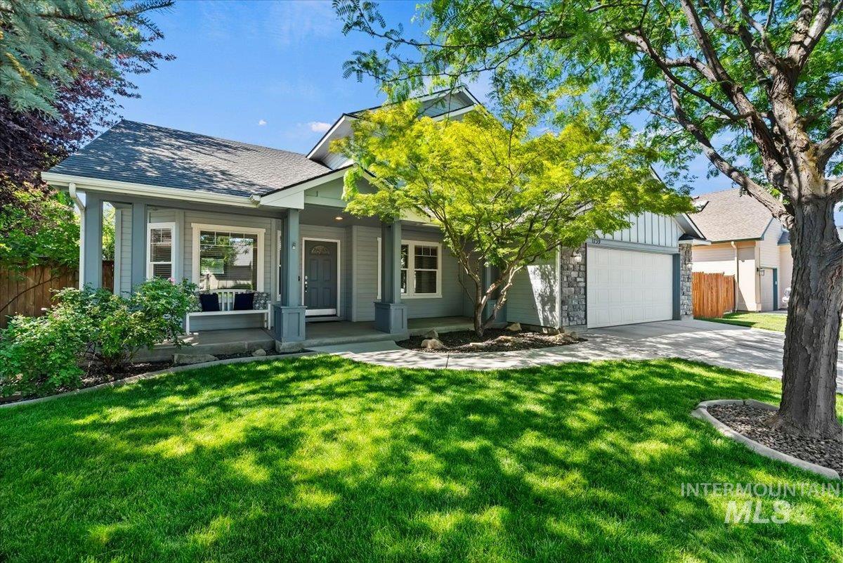1739 W Tumble Creek, Meridian, Idaho 83646, 4 Bedrooms, 2.5 Bathrooms, Residential For Sale, Price $525,000, 98991533