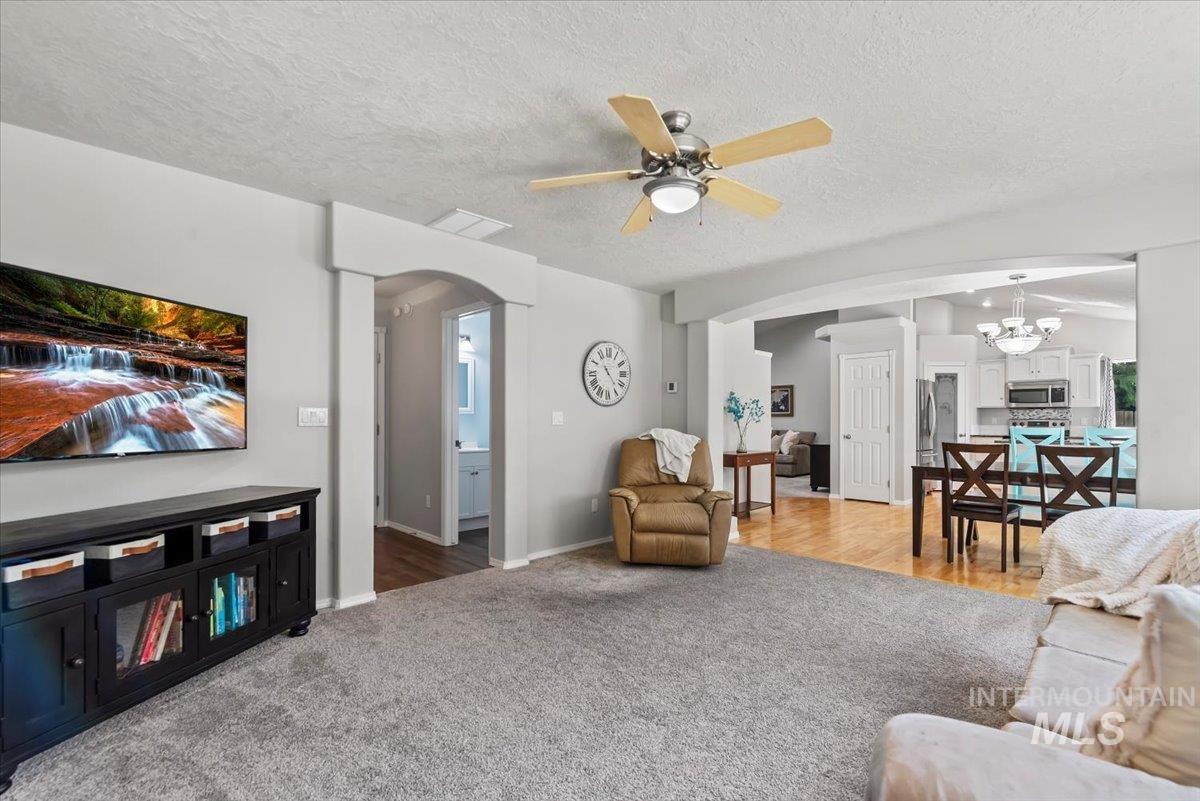 1739 W Tumble Creek, Meridian, Idaho 83646, 4 Bedrooms, 2.5 Bathrooms, Residential For Sale, Price $525,000, 98991533