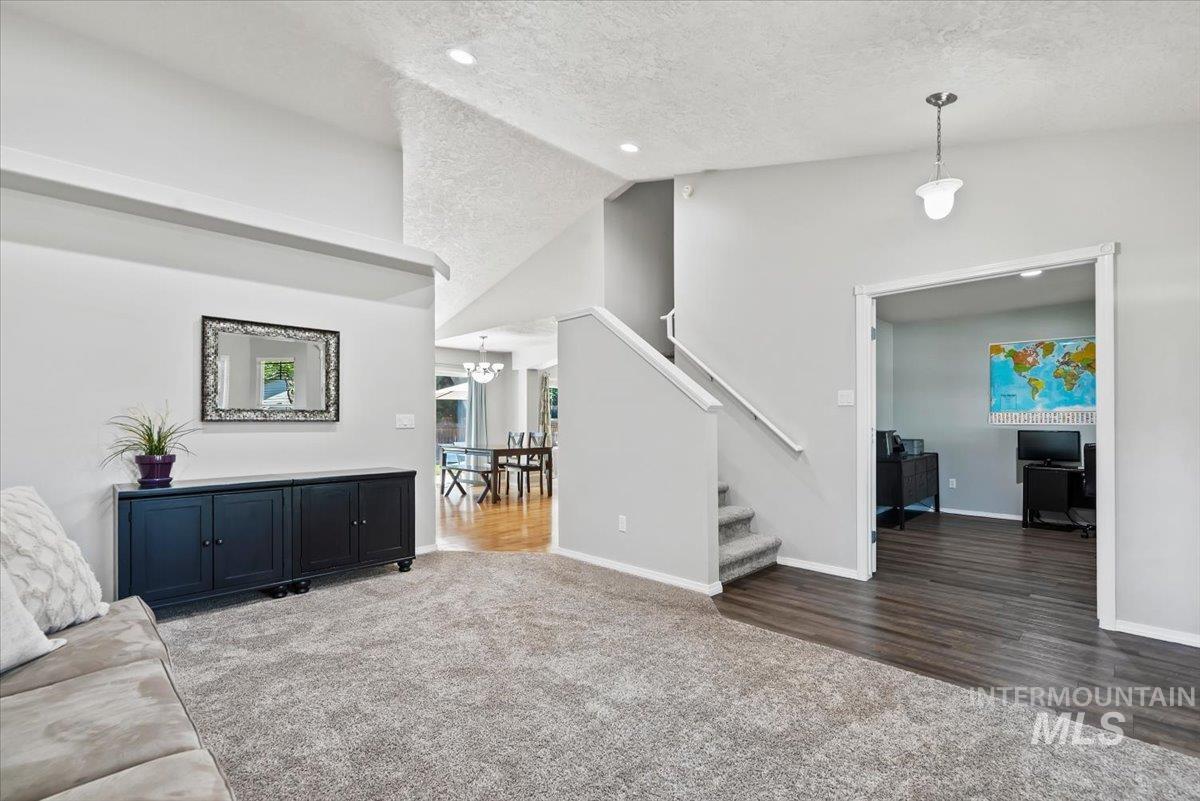 1739 W Tumble Creek, Meridian, Idaho 83646, 4 Bedrooms, 2.5 Bathrooms, Residential For Sale, Price $525,000, 98991533