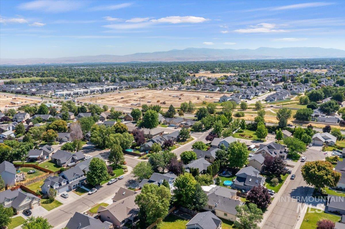 1739 W Tumble Creek, Meridian, Idaho 83646, 4 Bedrooms, 2.5 Bathrooms, Residential For Sale, Price $525,000, 98991533