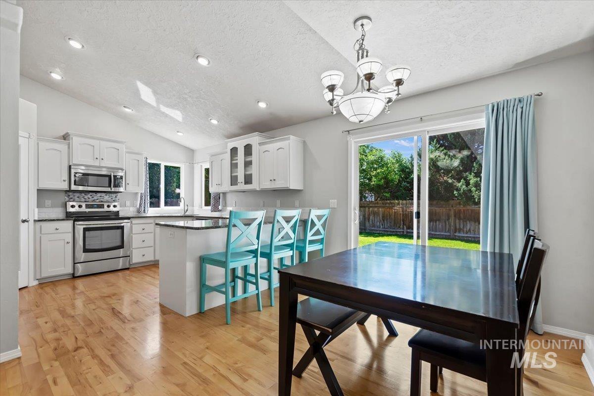 1739 W Tumble Creek, Meridian, Idaho 83646, 4 Bedrooms, 2.5 Bathrooms, Residential For Sale, Price $525,000, 98991533