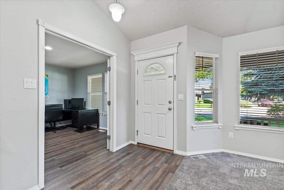 1739 W Tumble Creek, Meridian, Idaho 83646, 4 Bedrooms, 2.5 Bathrooms, Residential For Sale, Price $525,000, 98991533