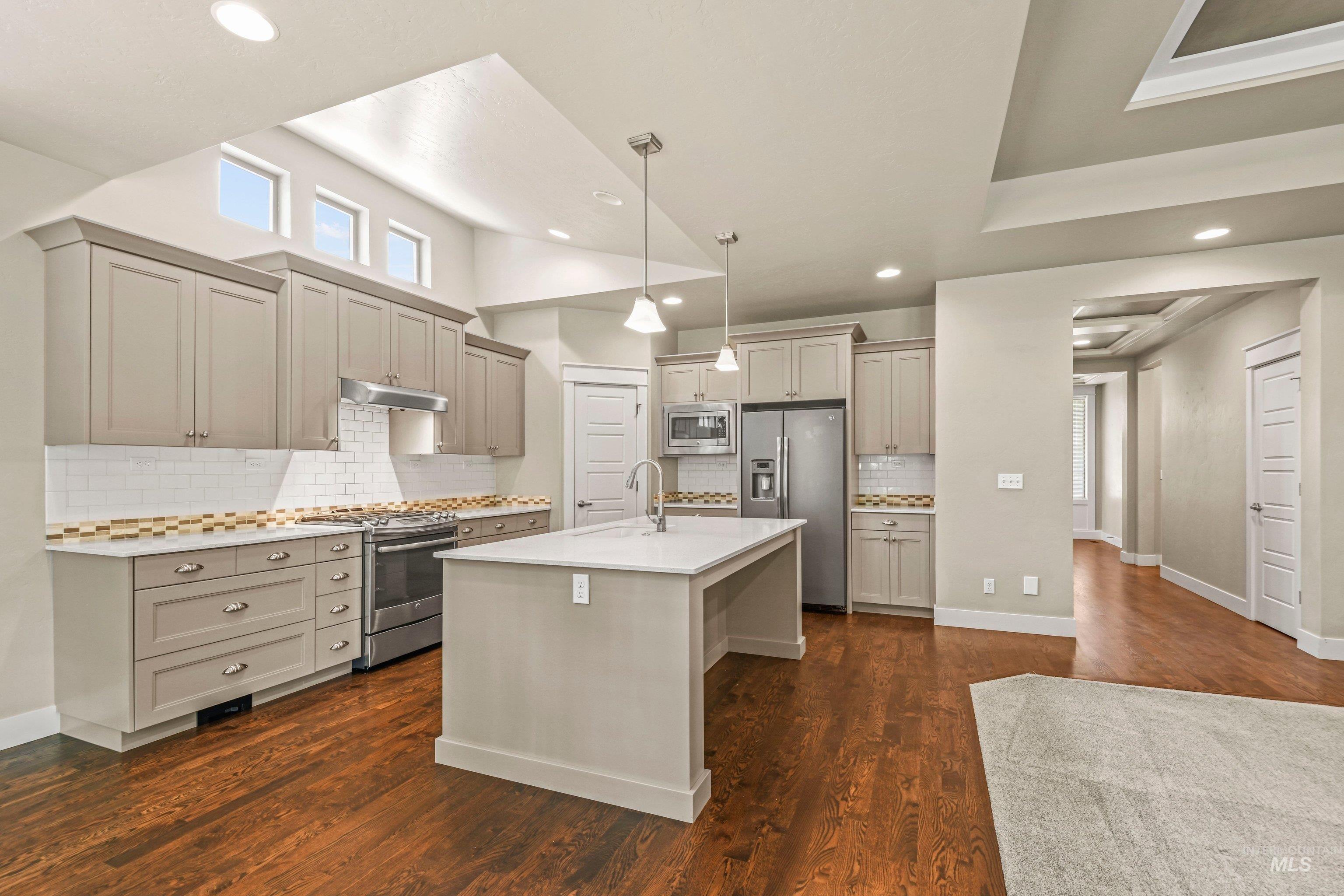 5267 N Mitchum Ave, Meridian, Idaho 83646, 3 Bedrooms, 2 Bathrooms, Residential For Sale, Price $619,900, 98991534
