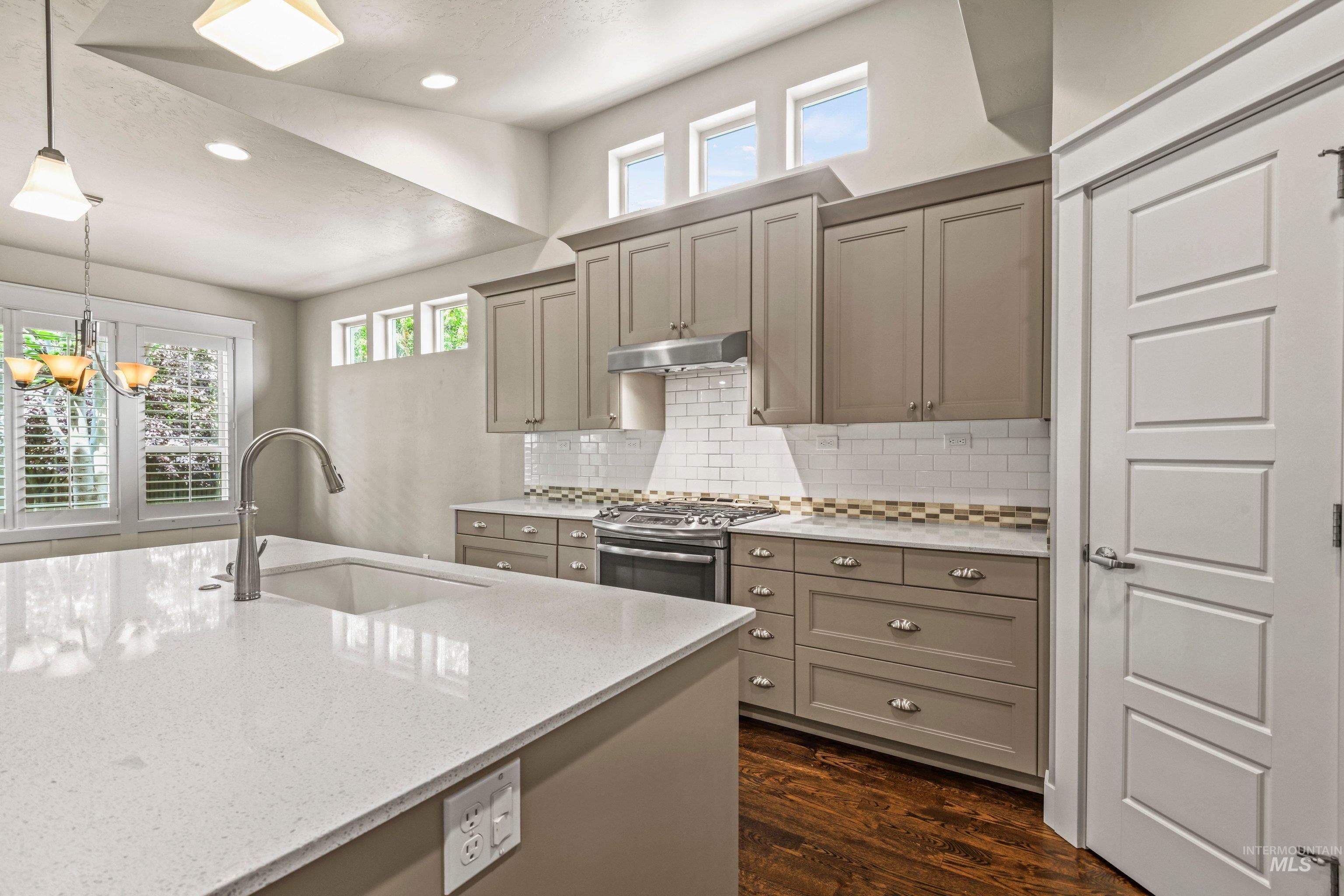 5267 N Mitchum Ave, Meridian, Idaho 83646, 3 Bedrooms, 2 Bathrooms, Residential For Sale, Price $619,900, 98991534
