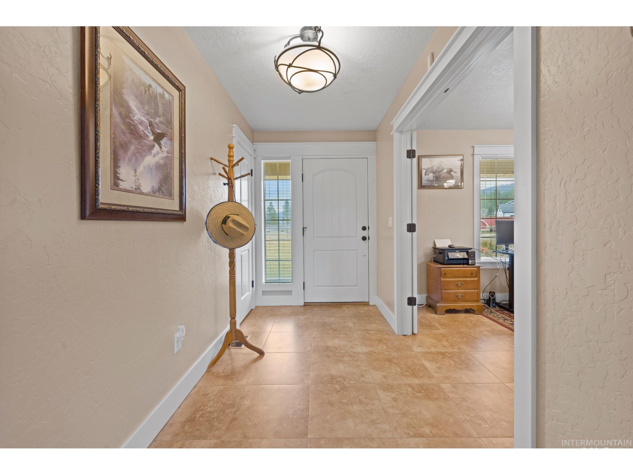 23 Veterinary Way, Garden Valley, Idaho 83622, 3 Bedrooms, 2 Bathrooms, Residential For Sale, Price $679,900, 98991535