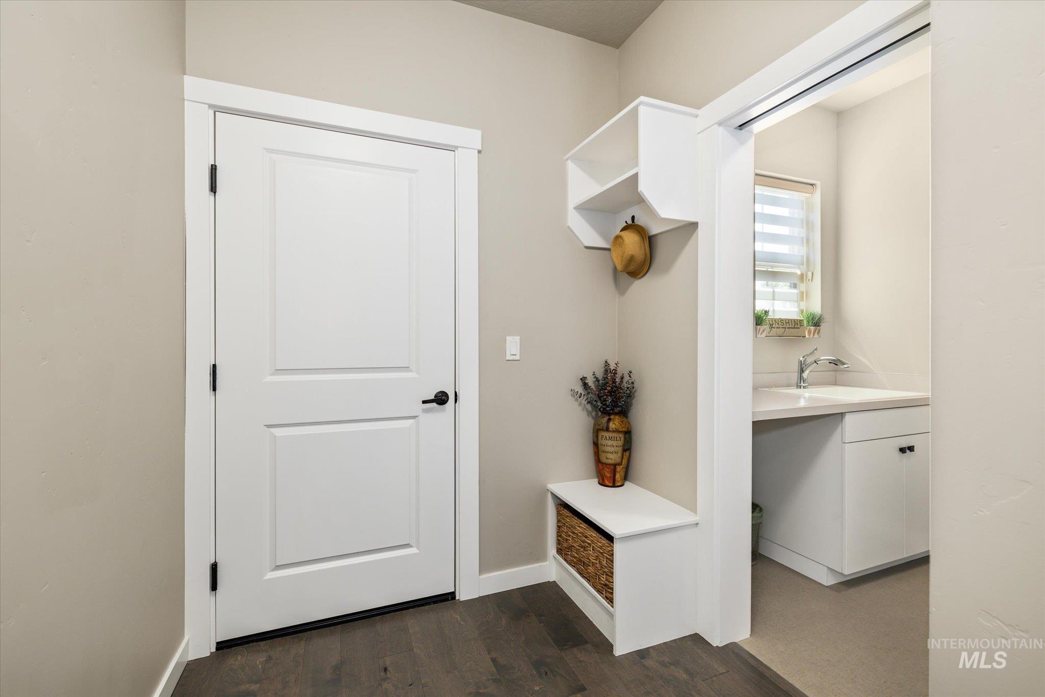 2020 S Gedalio Ln., Meridian, Idaho 83642, 2 Bedrooms, 2 Bathrooms, Residential For Sale, Price $489,900, 98991536