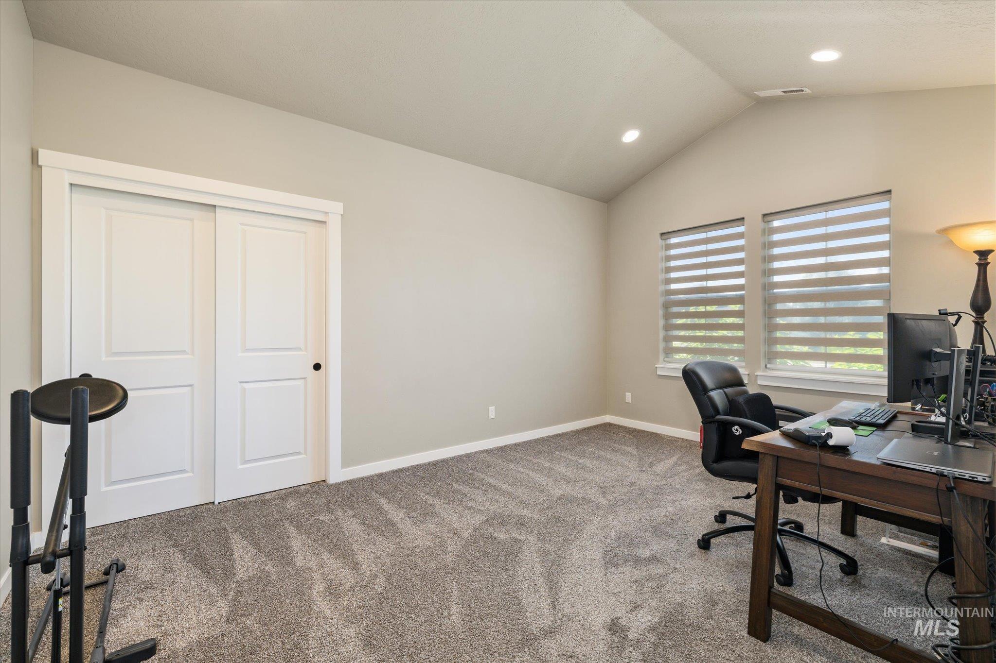 2020 S Gedalio Ln., Meridian, Idaho 83642, 2 Bedrooms, 2 Bathrooms, Residential For Sale, Price $489,900, 98991536