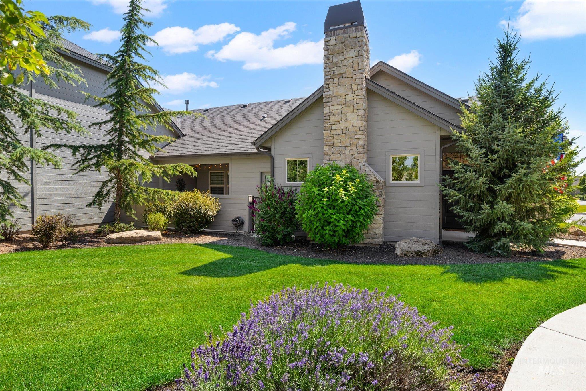 2020 S Gedalio Ln., Meridian, Idaho 83642, 2 Bedrooms, 2 Bathrooms, Residential For Sale, Price $489,900, 98991536