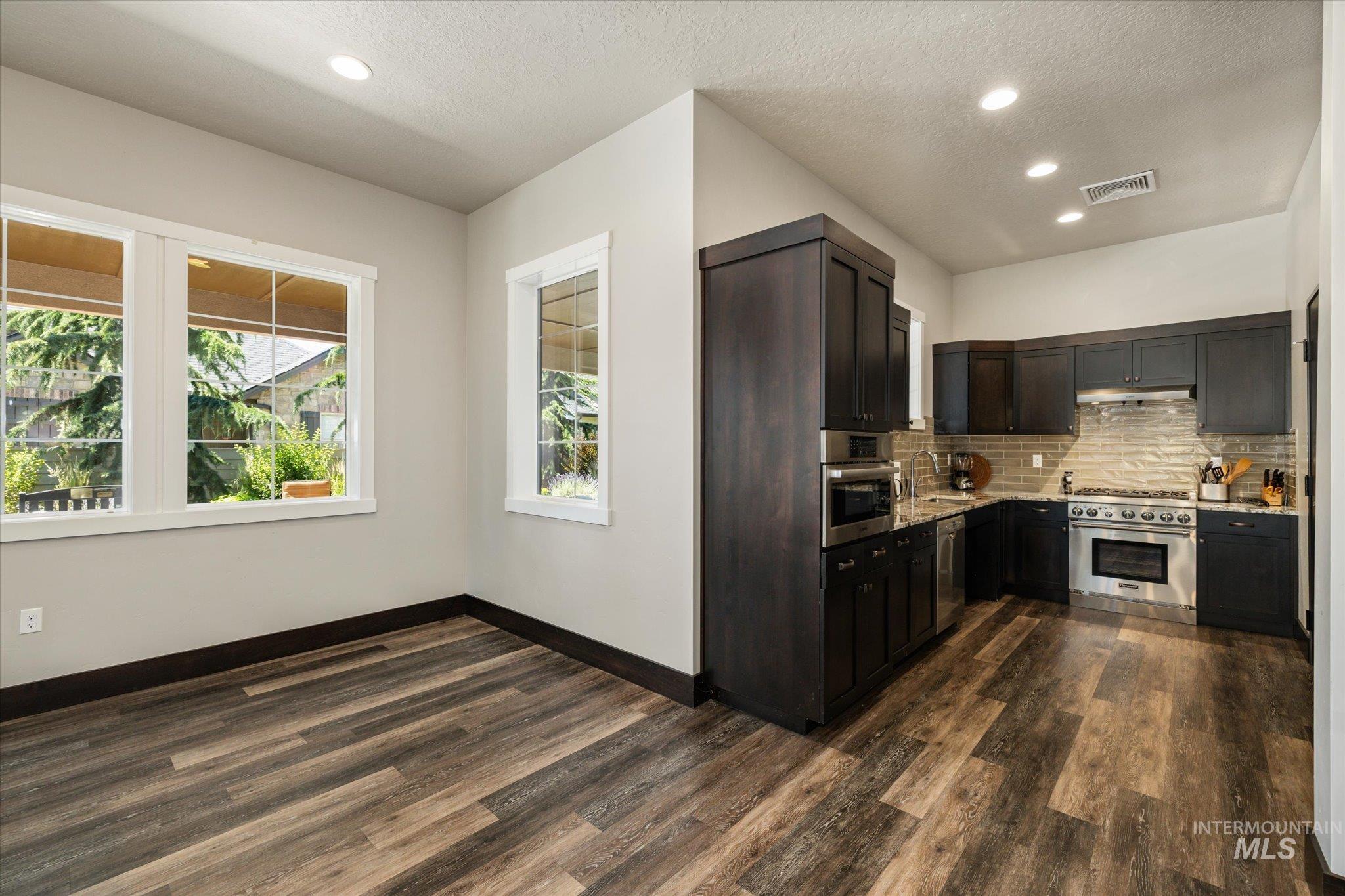 2020 S Gedalio Ln., Meridian, Idaho 83642, 2 Bedrooms, 2 Bathrooms, Residential For Sale, Price $489,900, 98991536