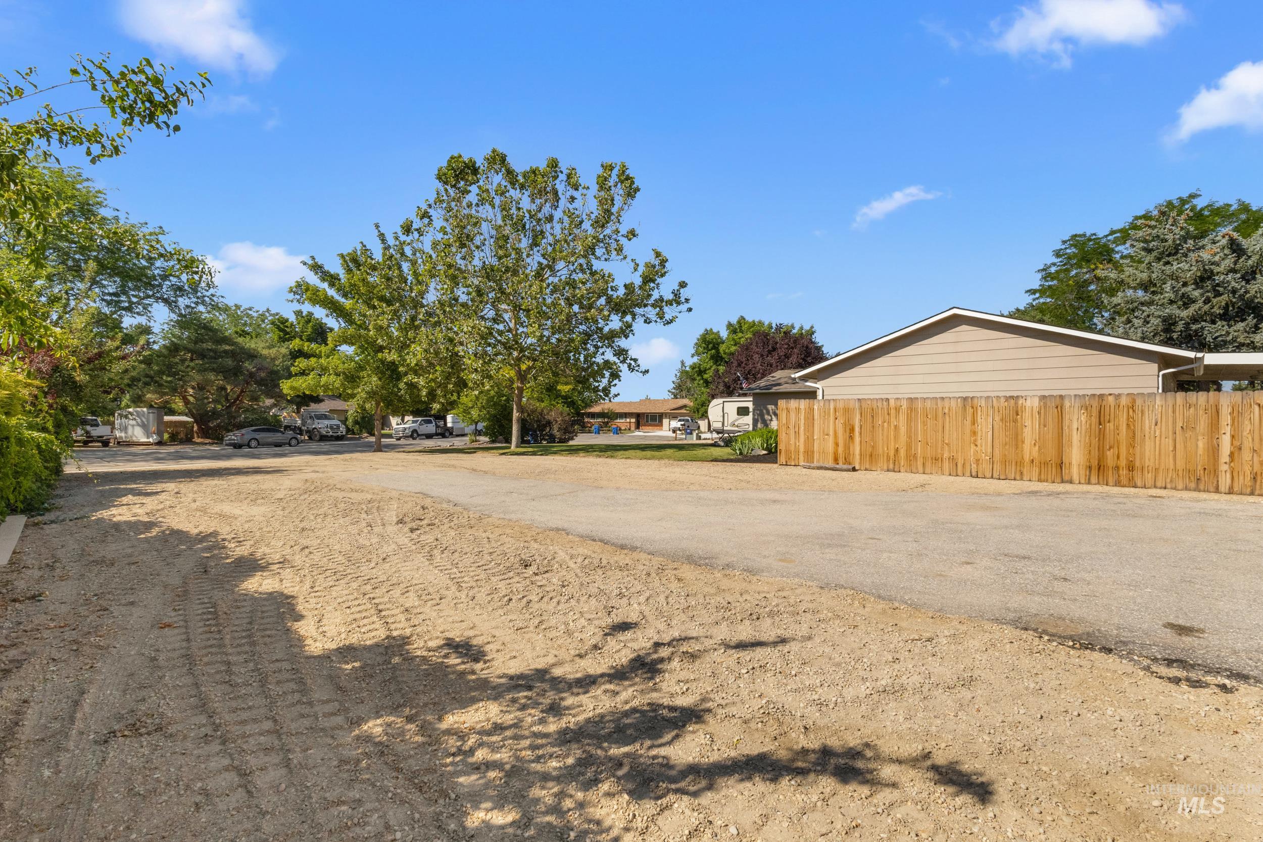 9281 W Wenatchee Ct., Boise, Idaho 83709, 3 Bedrooms, 2 Bathrooms, Residential For Sale, Price $684,900, 98991540