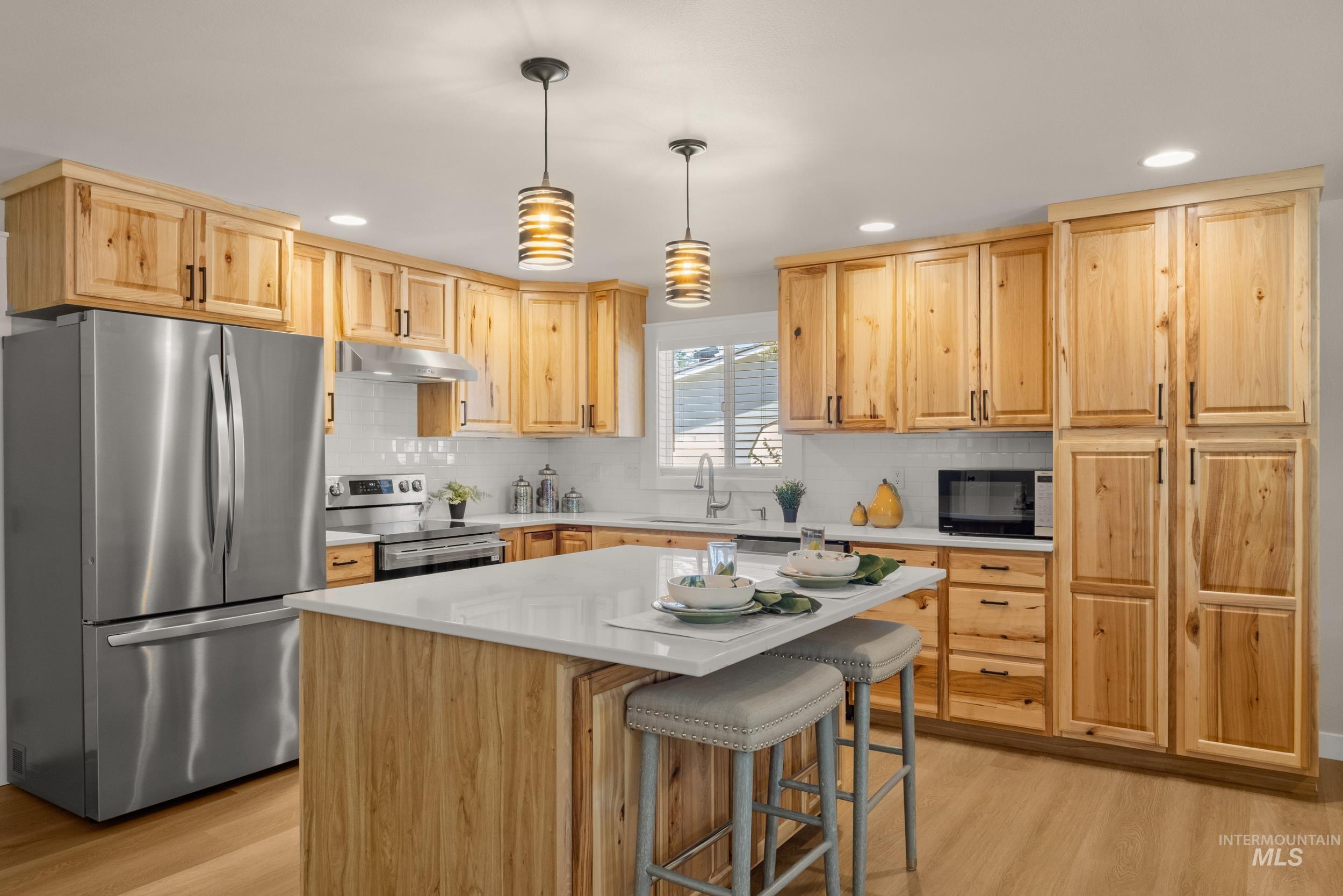 9281 W Wenatchee Ct., Boise, Idaho 83709, 3 Bedrooms, 2 Bathrooms, Residential For Sale, Price $684,900, 98991540