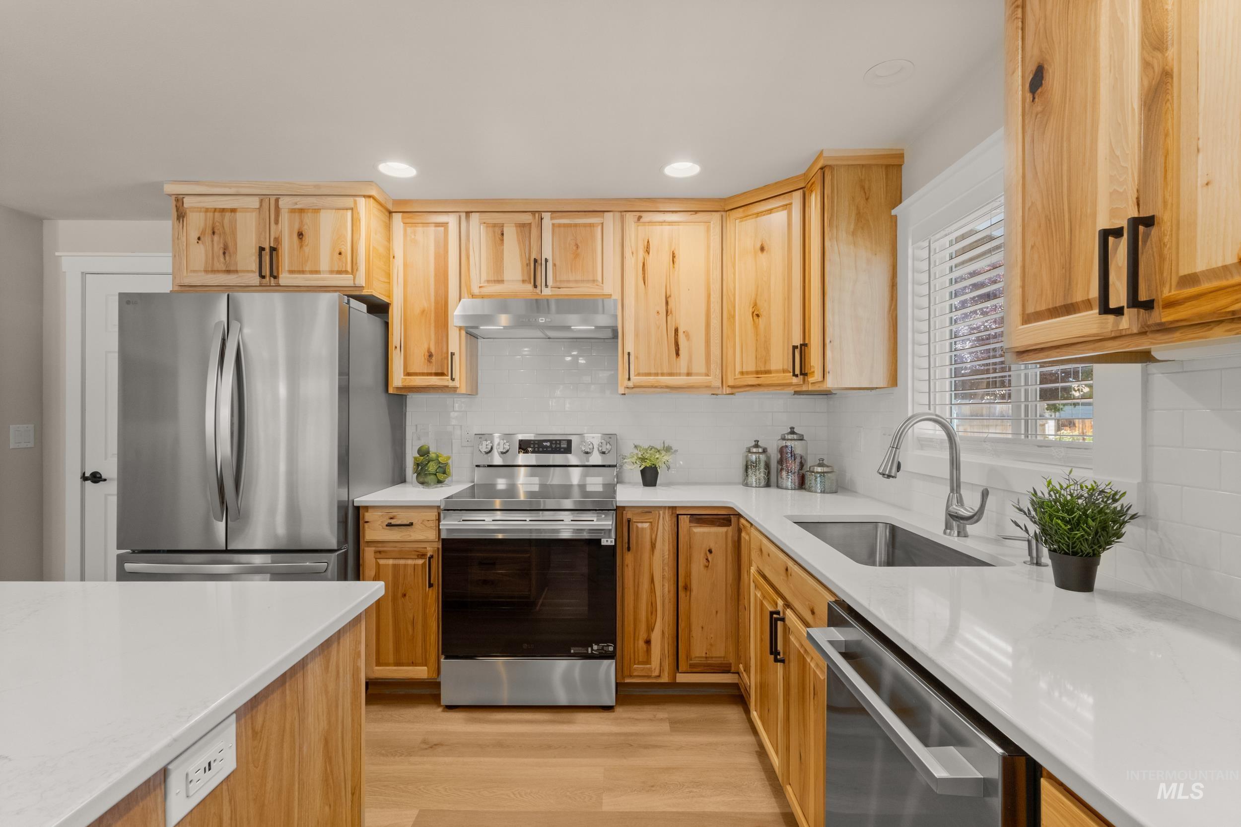 9281 W Wenatchee Ct., Boise, Idaho 83709, 3 Bedrooms, 2 Bathrooms, Residential For Sale, Price $684,900, 98991540