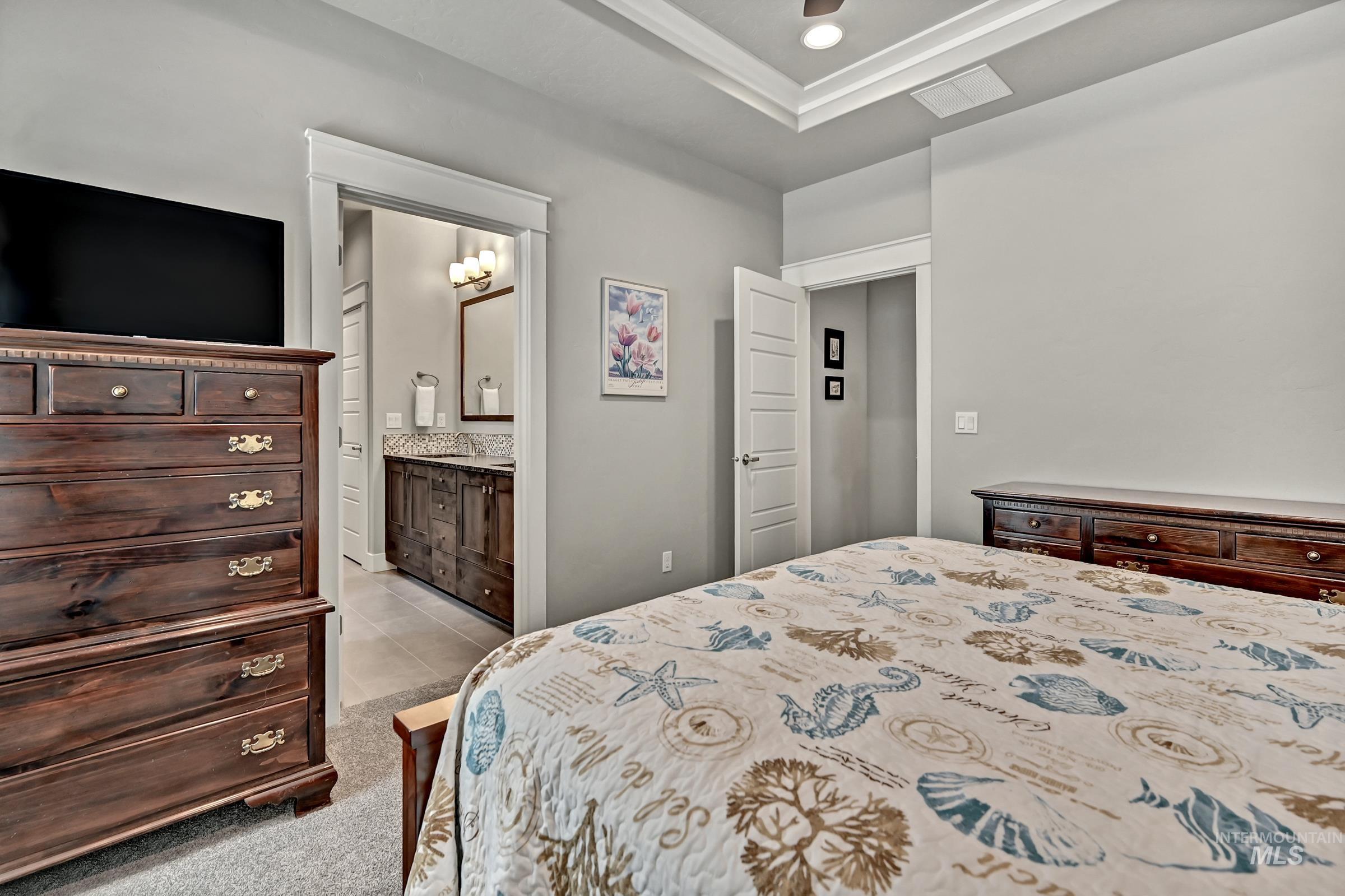 6271 N San Vito Lane, Meridian, Idaho 83646, 3 Bedrooms, 2 Bathrooms, Residential For Sale, Price $549,900, 98991541
