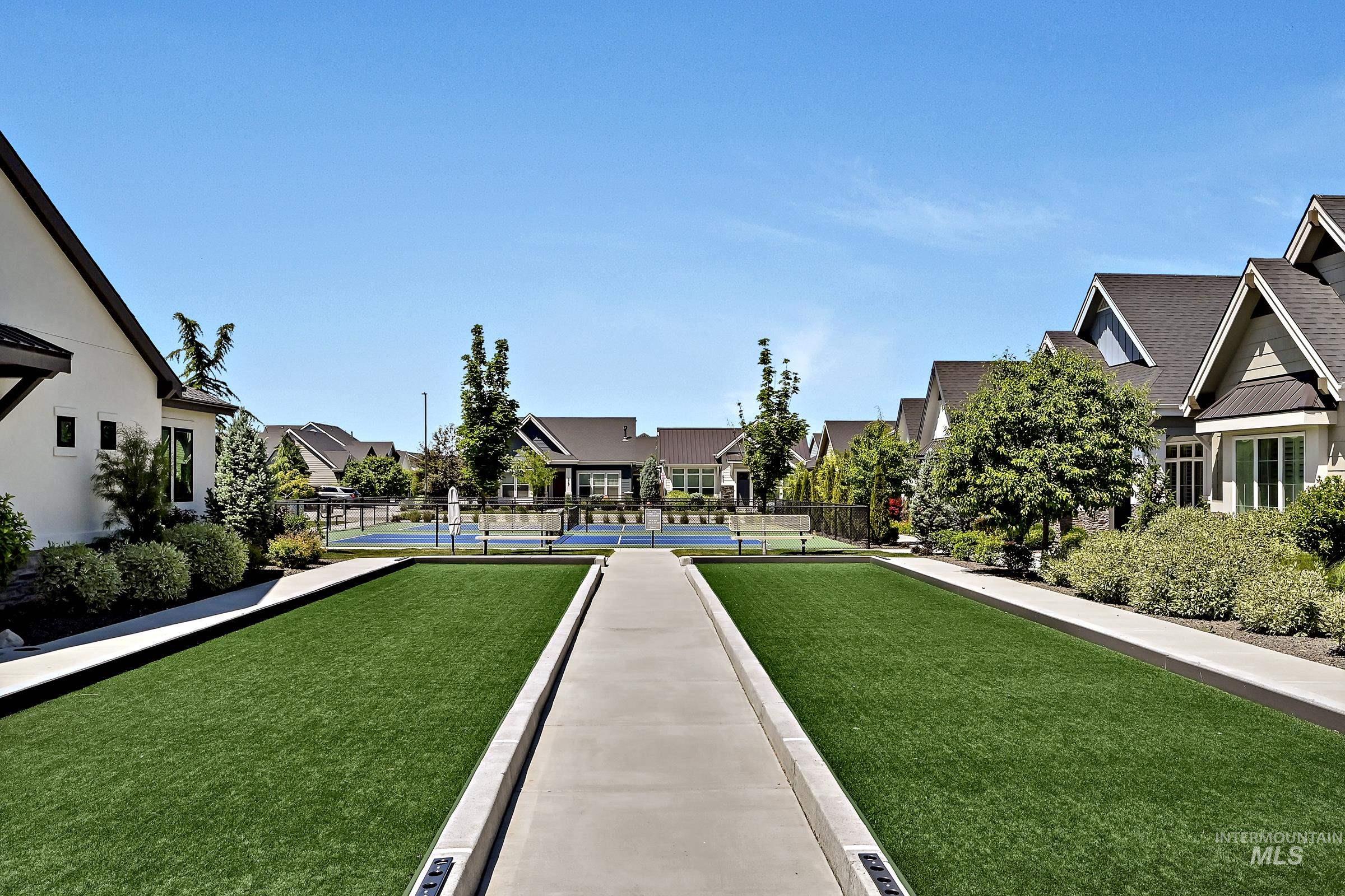 6271 N San Vito Lane, Meridian, Idaho 83646, 3 Bedrooms, 2 Bathrooms, Residential For Sale, Price $549,900, 98991541