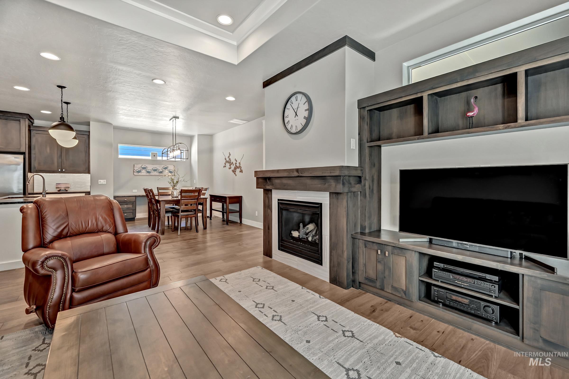 6271 N San Vito Lane, Meridian, Idaho 83646, 3 Bedrooms, 2 Bathrooms, Residential For Sale, Price $549,900, 98991541