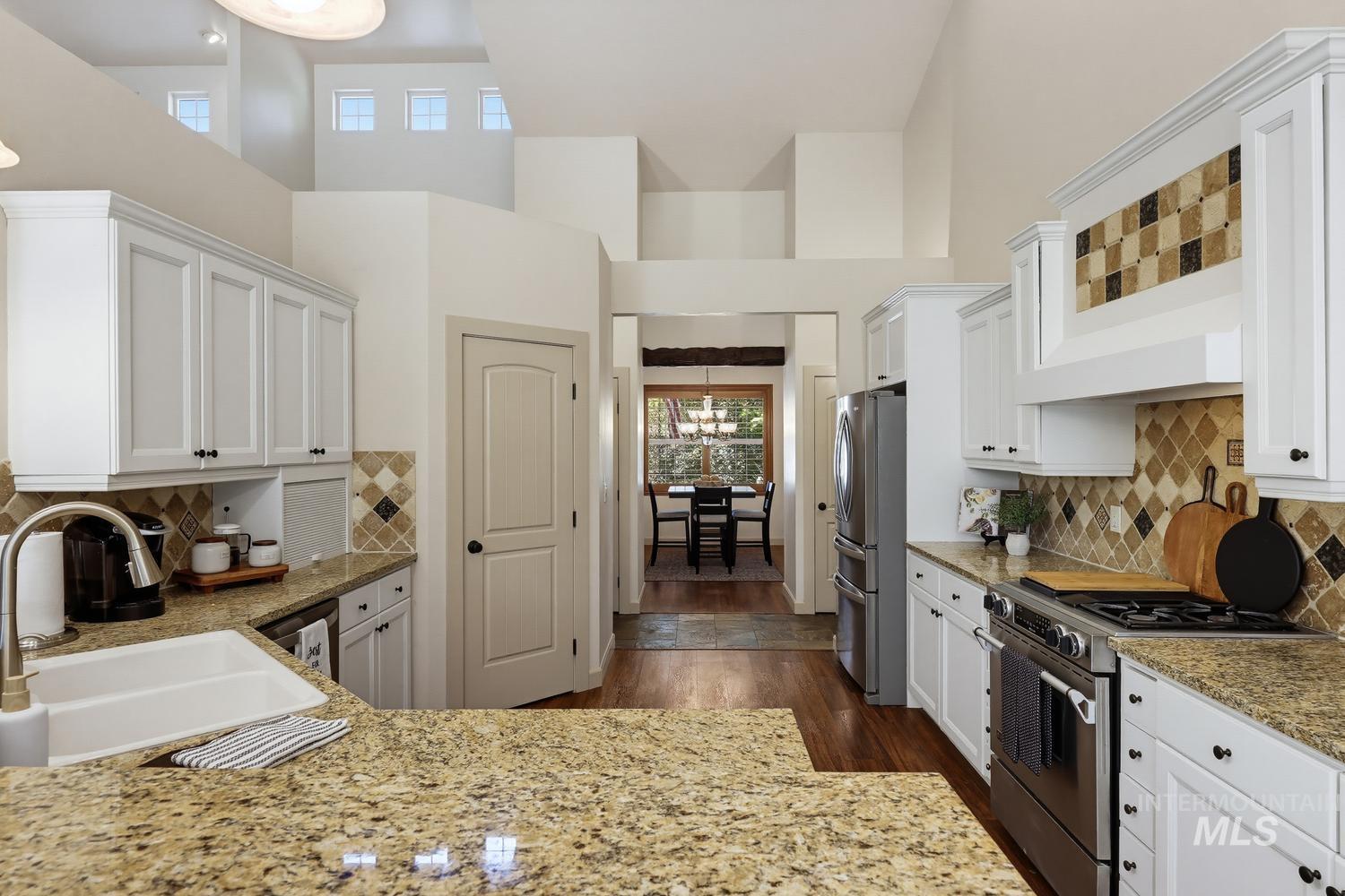 1164 S Island Glenn Way, Eagle, Idaho 83616, 4 Bedrooms, 3.5 Bathrooms, Residential For Sale, Price $1,199,900, 98991542