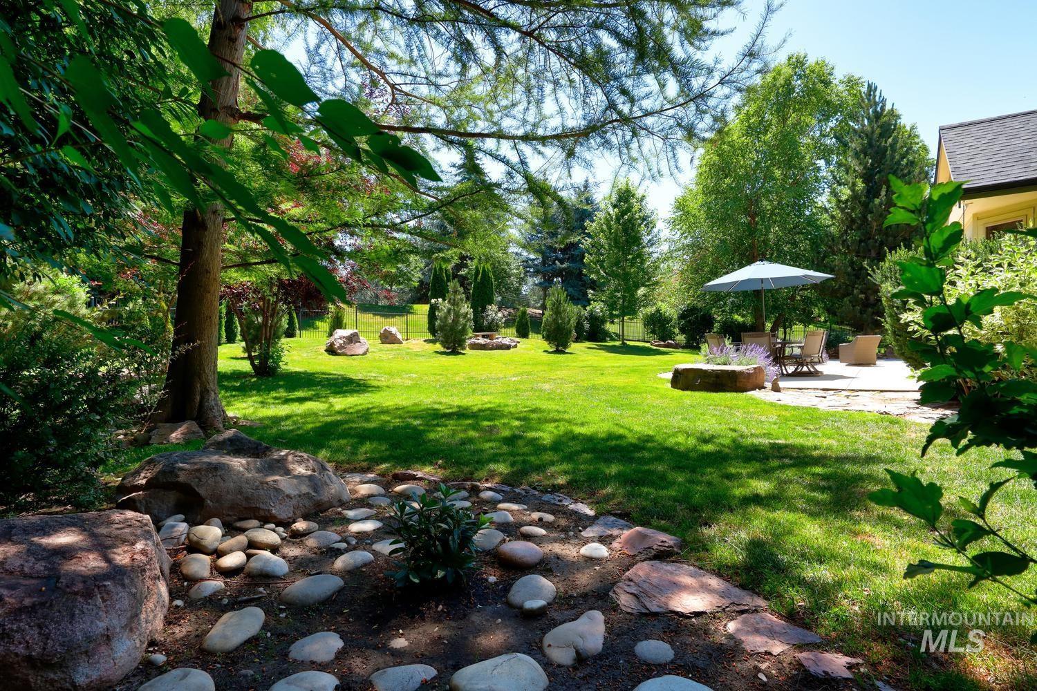1164 S Island Glenn Way, Eagle, Idaho 83616, 4 Bedrooms, 3.5 Bathrooms, Residential For Sale, Price $999,999, 98991542