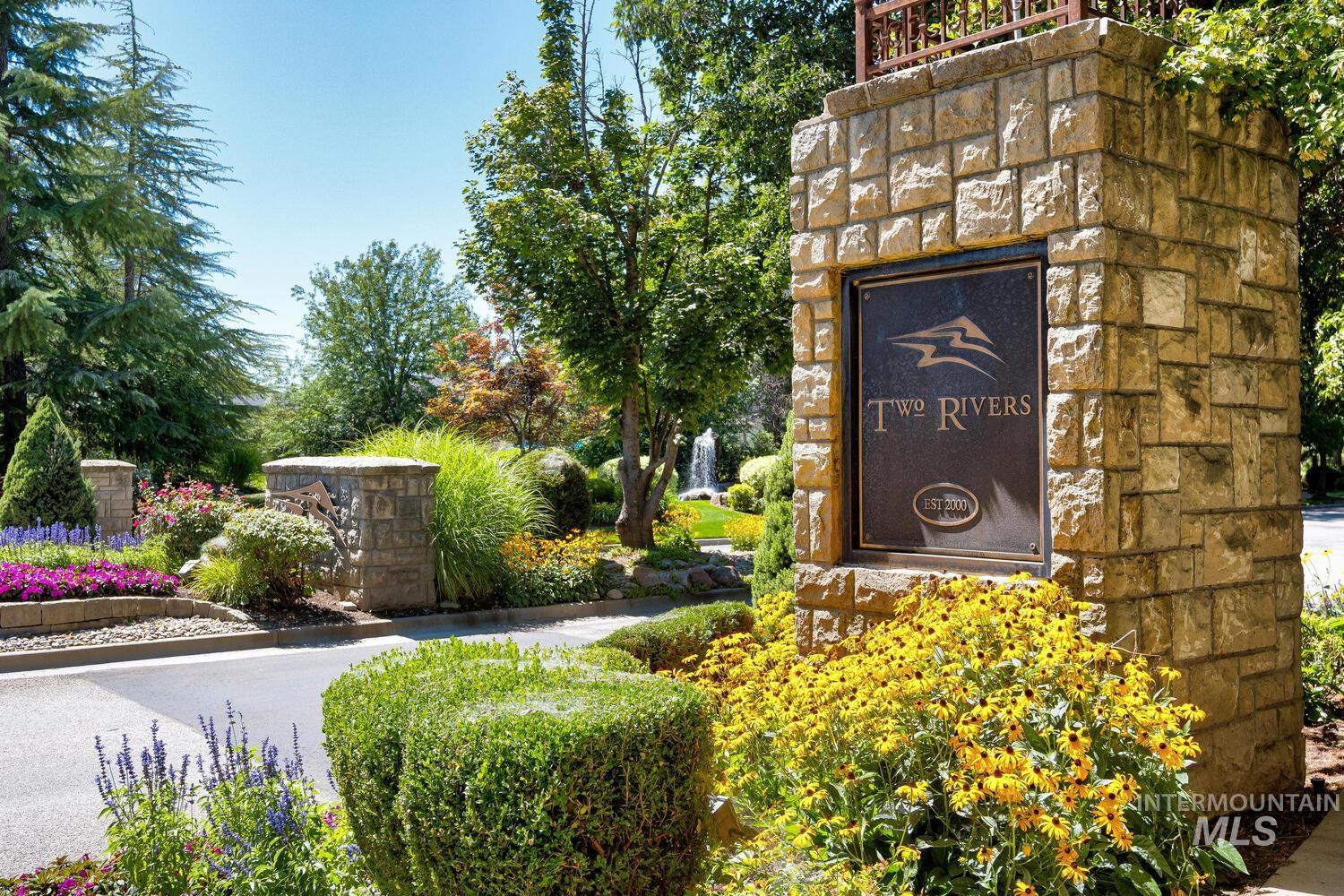 1164 S Island Glenn Way, Eagle, Idaho 83616, 4 Bedrooms, 3.5 Bathrooms, Residential For Sale, Price $999,999, 98991542