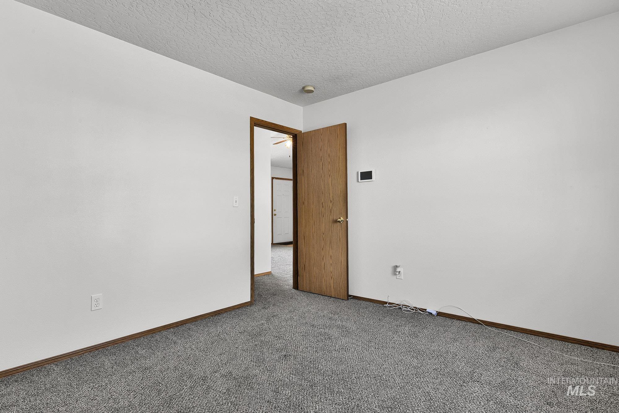 719 Trailside Dr, Caldwell, Idaho 83607-1503, 3 Bedrooms, 2 Bathrooms, Residential For Sale, Price $338,950,MLS 98991543