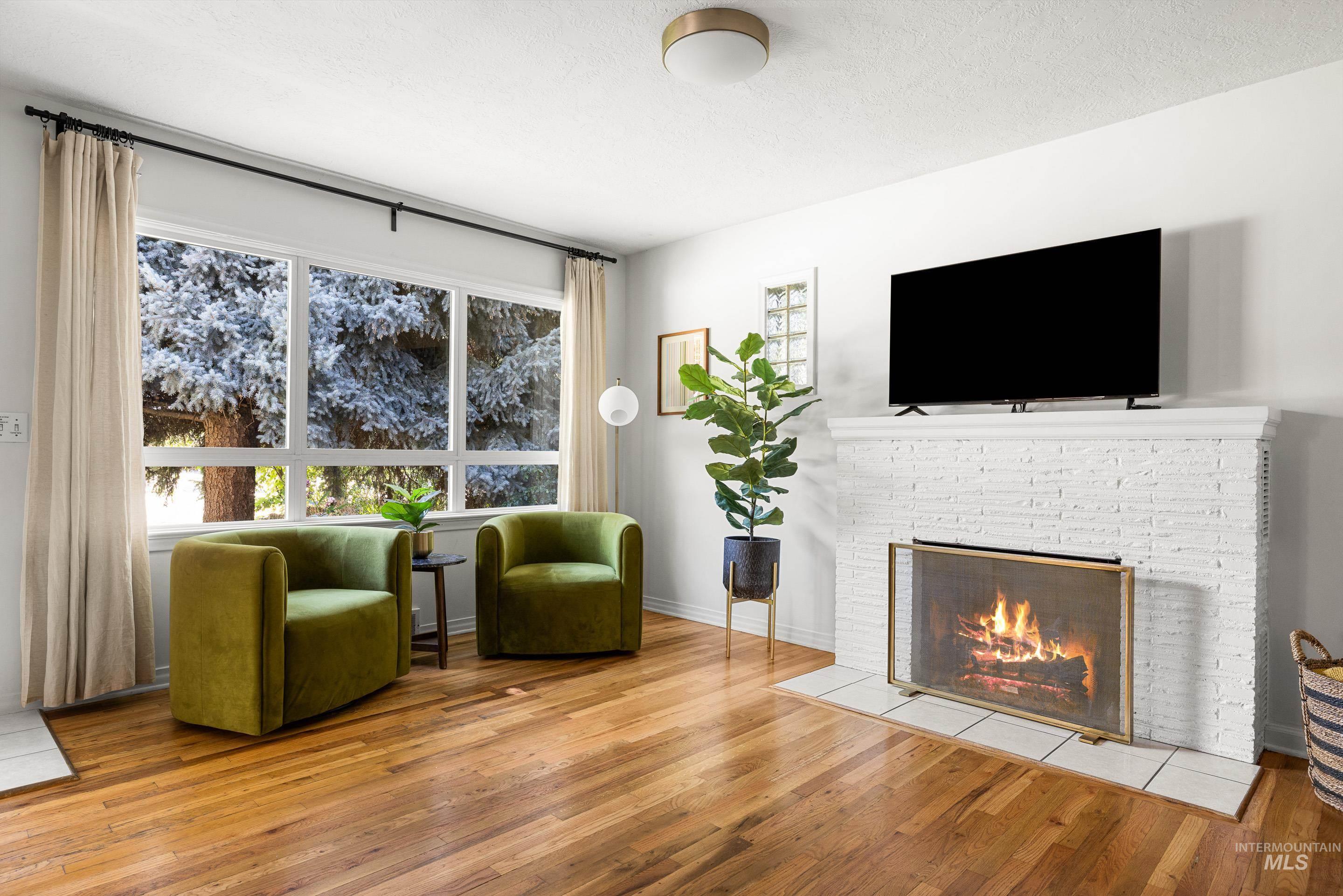 1721 N Beach St, Boise, Idaho 83706, 3 Bedrooms, 1 Bathroom, Residential For Sale, Price $479,000,MLS 98991546
