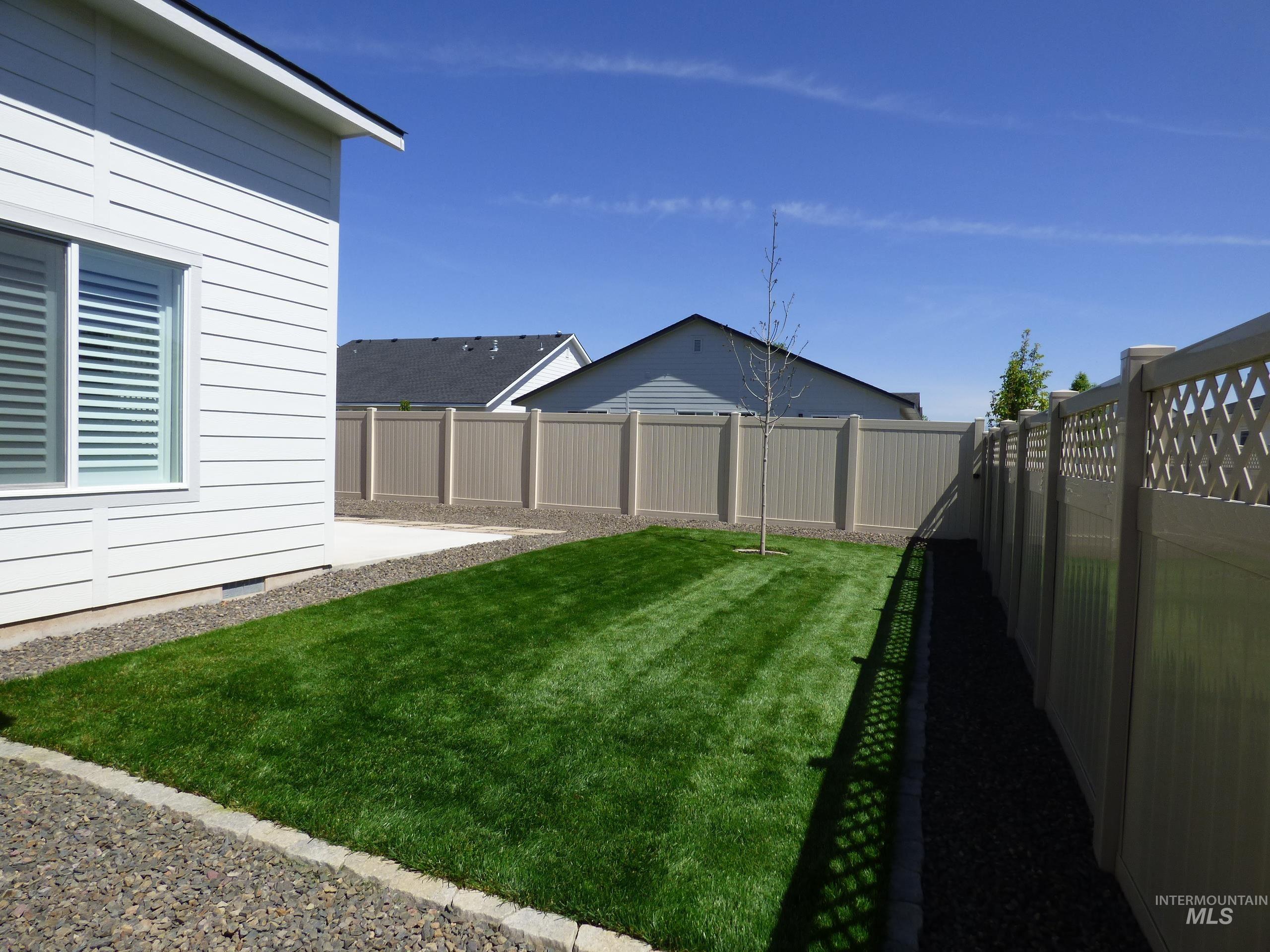 2708 E Buckaroo Dr., Kuna, Idaho 83634, 4 Bedrooms, 2 Bathrooms, Residential For Sale, Price $544,900,MLS 98991548