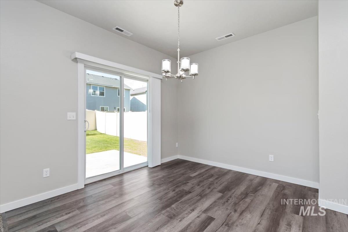 4653 W Silver River St, Meridian, Idaho 83646, 3 Bedrooms, 2.5 Bathrooms, Residential For Sale, Price $429,900,MLS 98991549