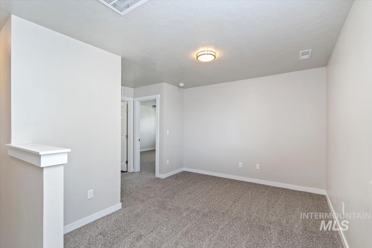 4653 W Silver River St, Meridian, Idaho 83646, 3 Bedrooms, 2.5 Bathrooms, Residential For Sale, Price $429,900,MLS 98991549