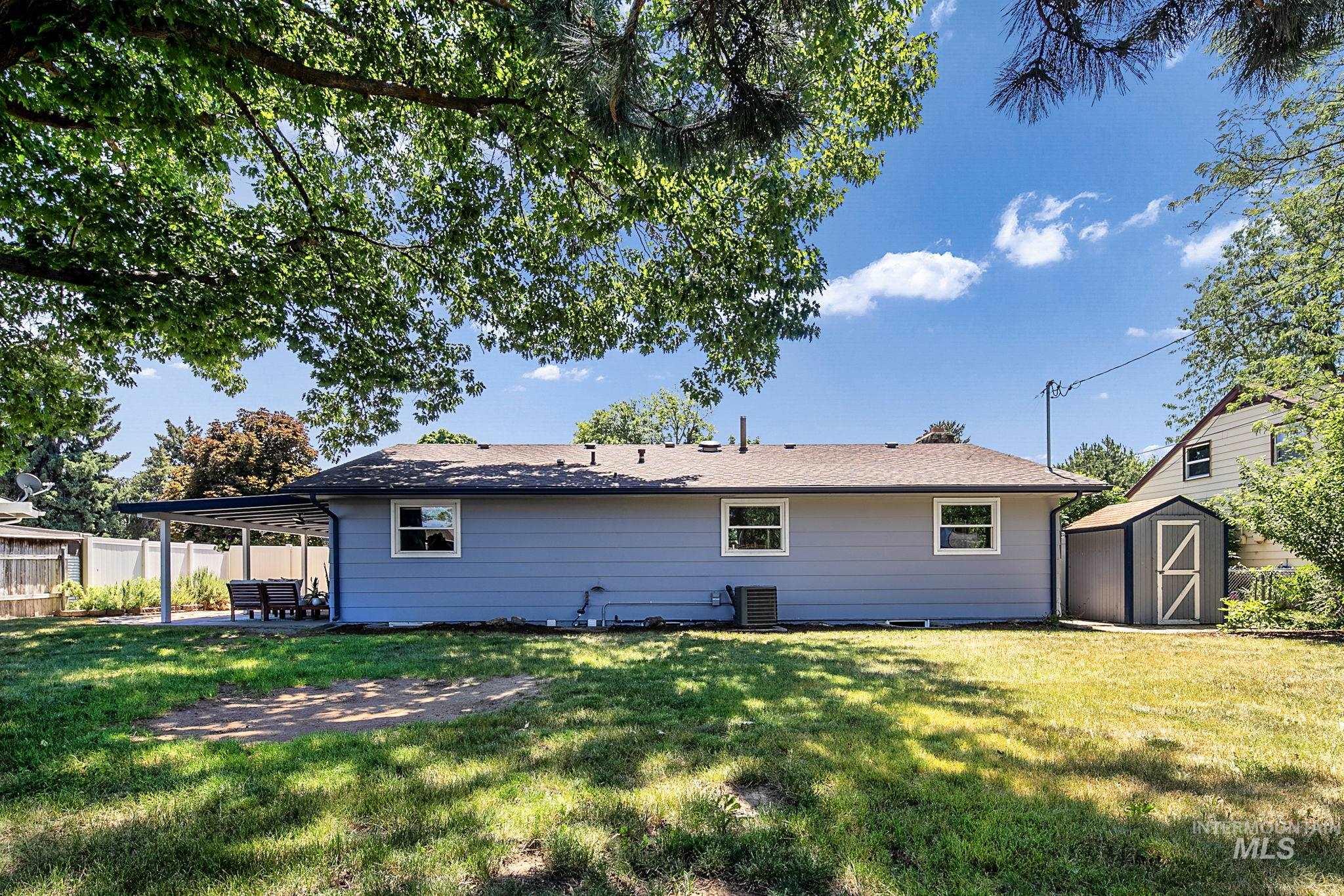 1902 W Norcrest Dr, Boise, Idaho 83705, 5 Bedrooms, 3 Bathrooms, Residential For Sale, Price $639,000,MLS 98991550