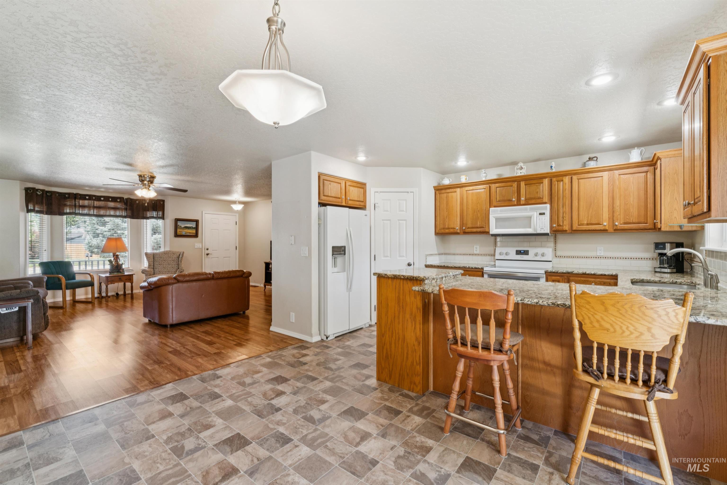 1114 Feltham Peak Way, Emmett, Idaho 83617, 3 Bedrooms, 2 Bathrooms, Residential For Sale, Price $419,900,MLS 98991551
