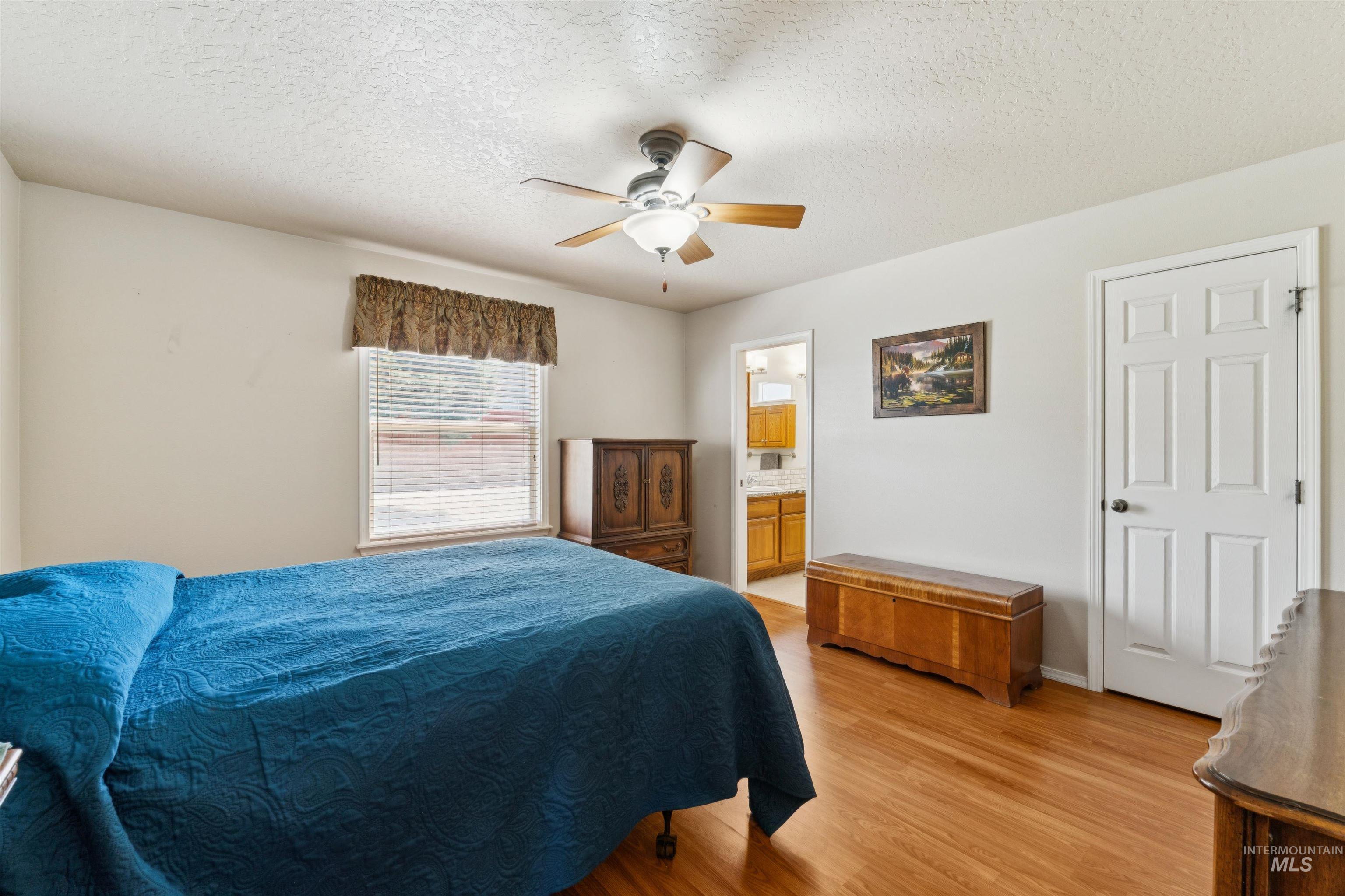 1114 Feltham Peak Way, Emmett, Idaho 83617, 3 Bedrooms, 2 Bathrooms, Residential For Sale, Price $419,900,MLS 98991551