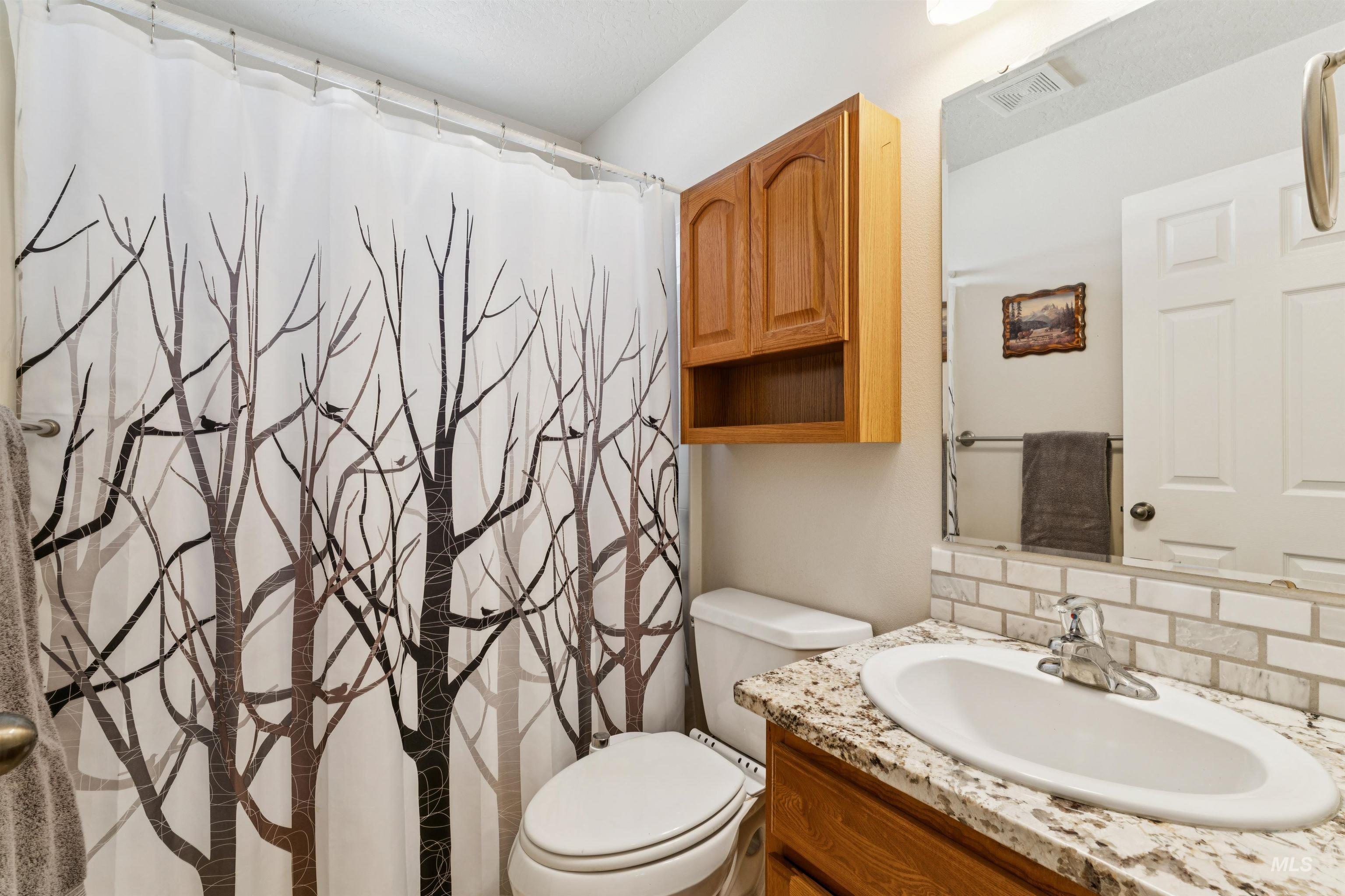 1114 Feltham Peak Way, Emmett, Idaho 83617, 3 Bedrooms, 2 Bathrooms, Residential For Sale, Price $419,900,MLS 98991551