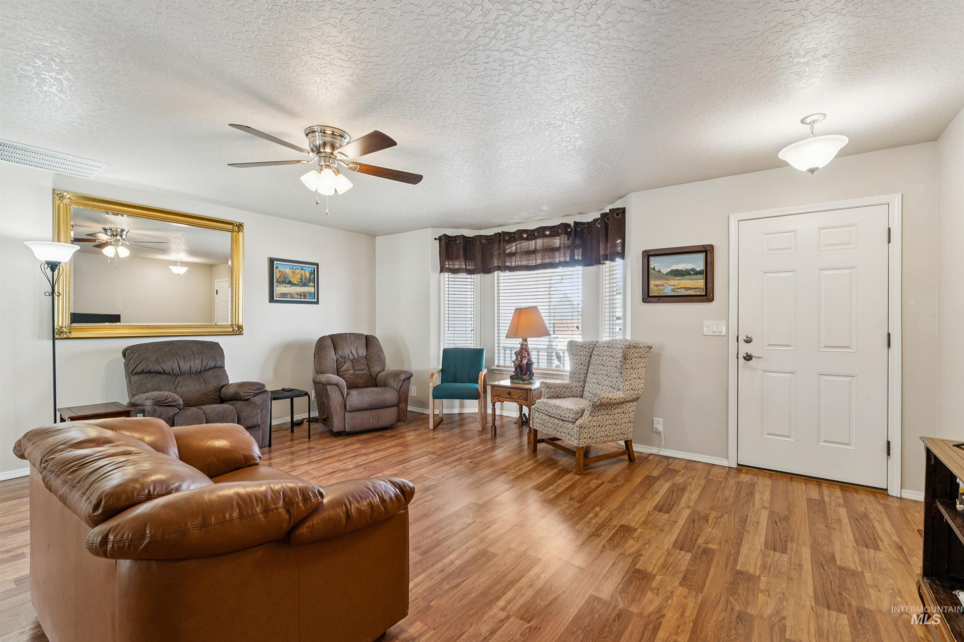 1114 Feltham Peak Way, Emmett, Idaho 83617, 3 Bedrooms, 2 Bathrooms, Residential For Sale, Price $419,900,MLS 98991551