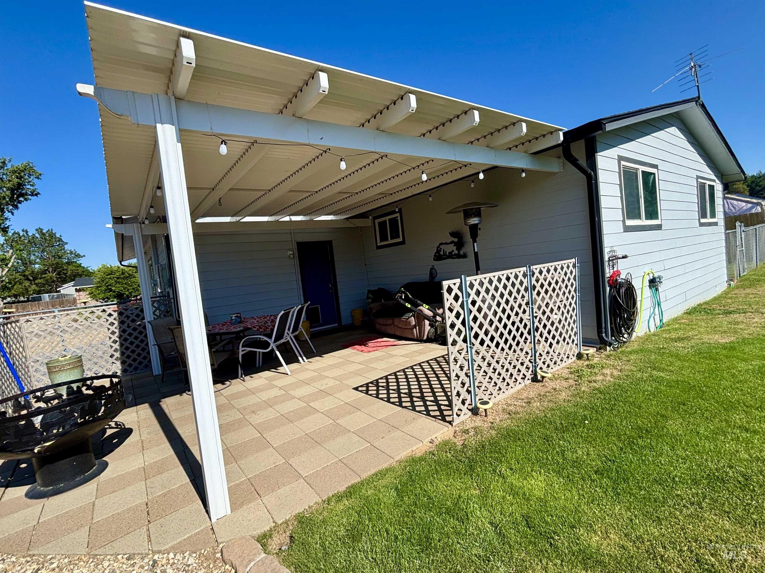 7235 S Southdale Avenue, Boise, Idaho 83709, 3 Bedrooms, 1 Bathroom, Residential For Sale, Price $449,000,MLS 98991556