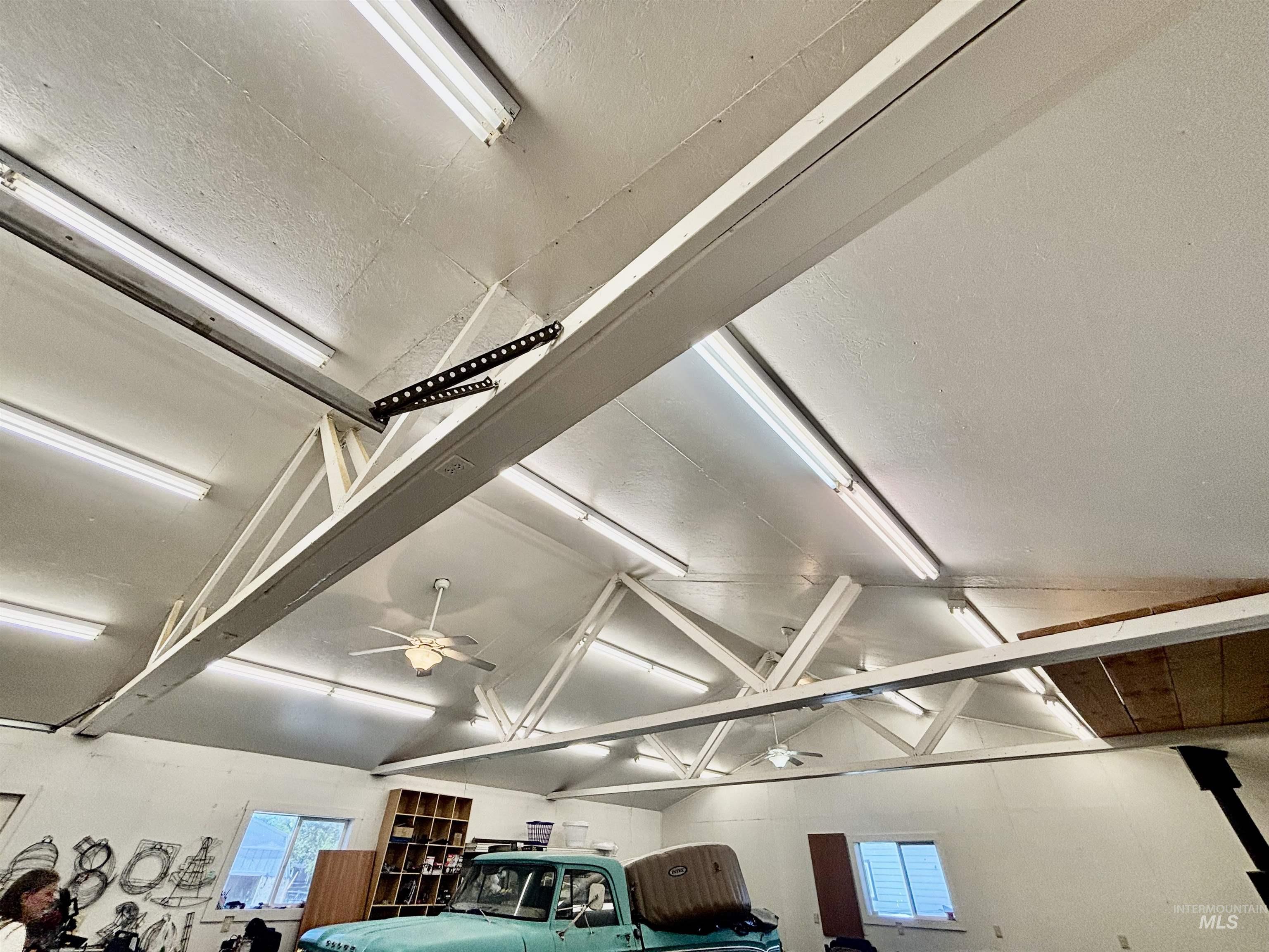 7235 S Southdale Avenue, Boise, Idaho 83709, 3 Bedrooms, 1 Bathroom, Residential For Sale, Price $449,000,MLS 98991556