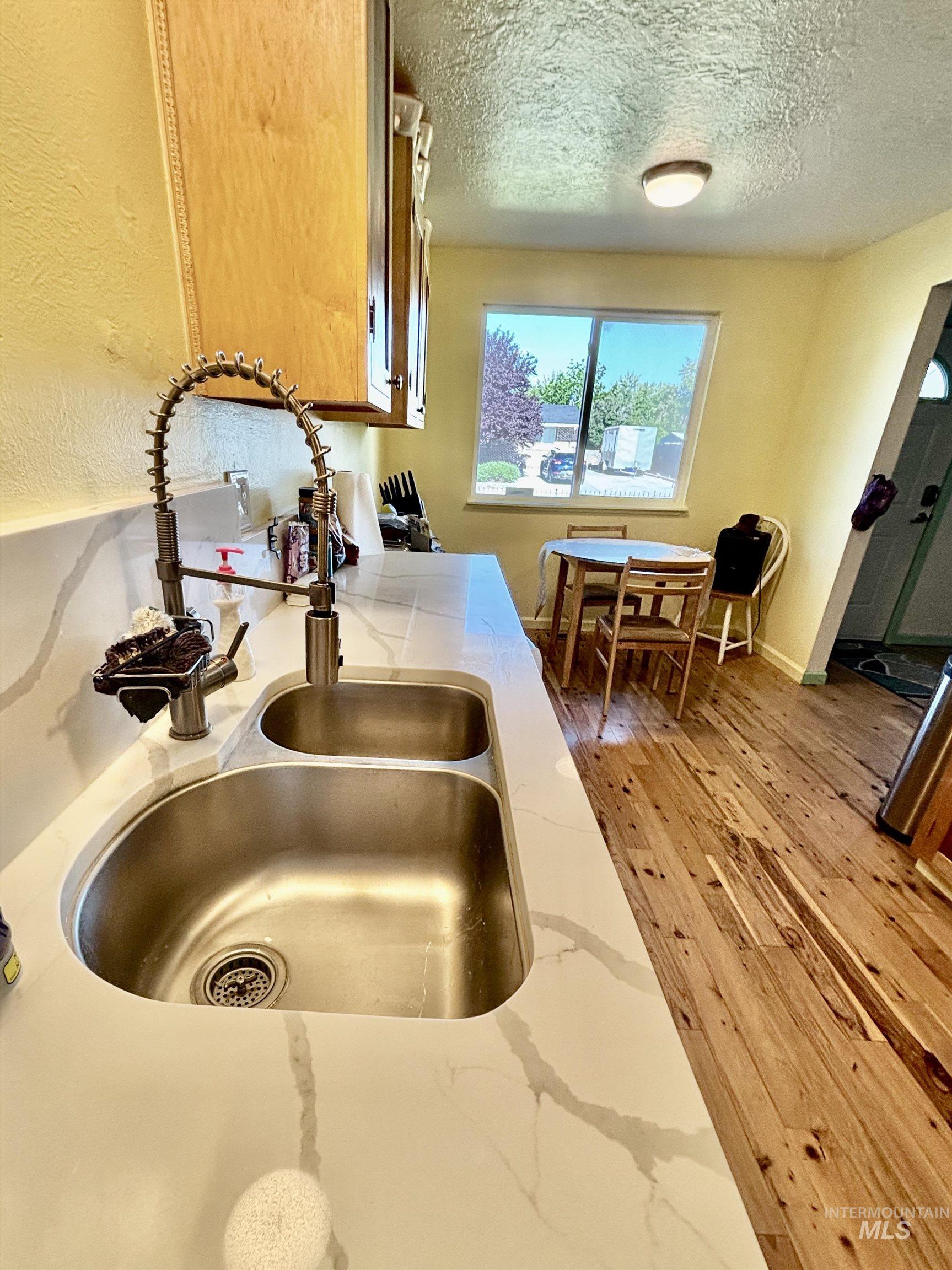 7235 S Southdale Avenue, Boise, Idaho 83709, 3 Bedrooms, 1 Bathroom, Residential For Sale, Price $449,000,MLS 98991556