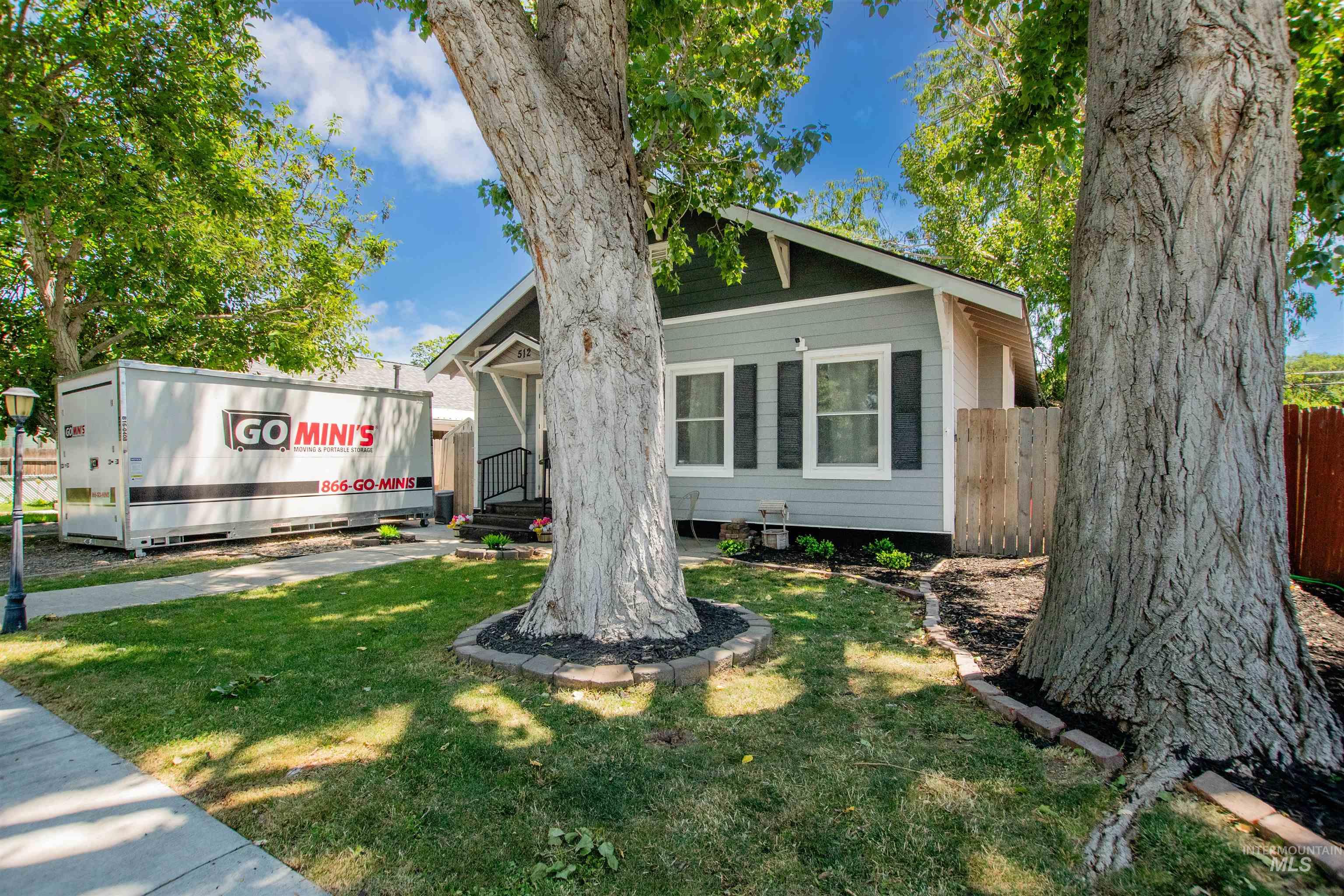 512 18TH Ave S, Nampa, Idaho 83651, 3 Bedrooms, 2 Bathrooms, Residential For Sale, Price $399,900,MLS 98991557