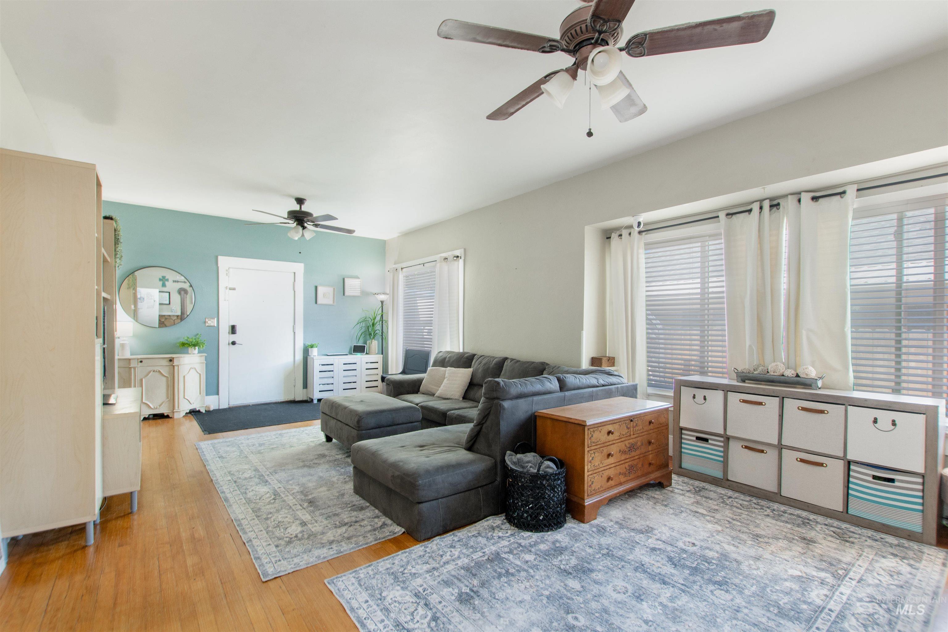 512 18TH Ave S, Nampa, Idaho 83651, 3 Bedrooms, 2 Bathrooms, Residential For Sale, Price $399,900,MLS 98991557