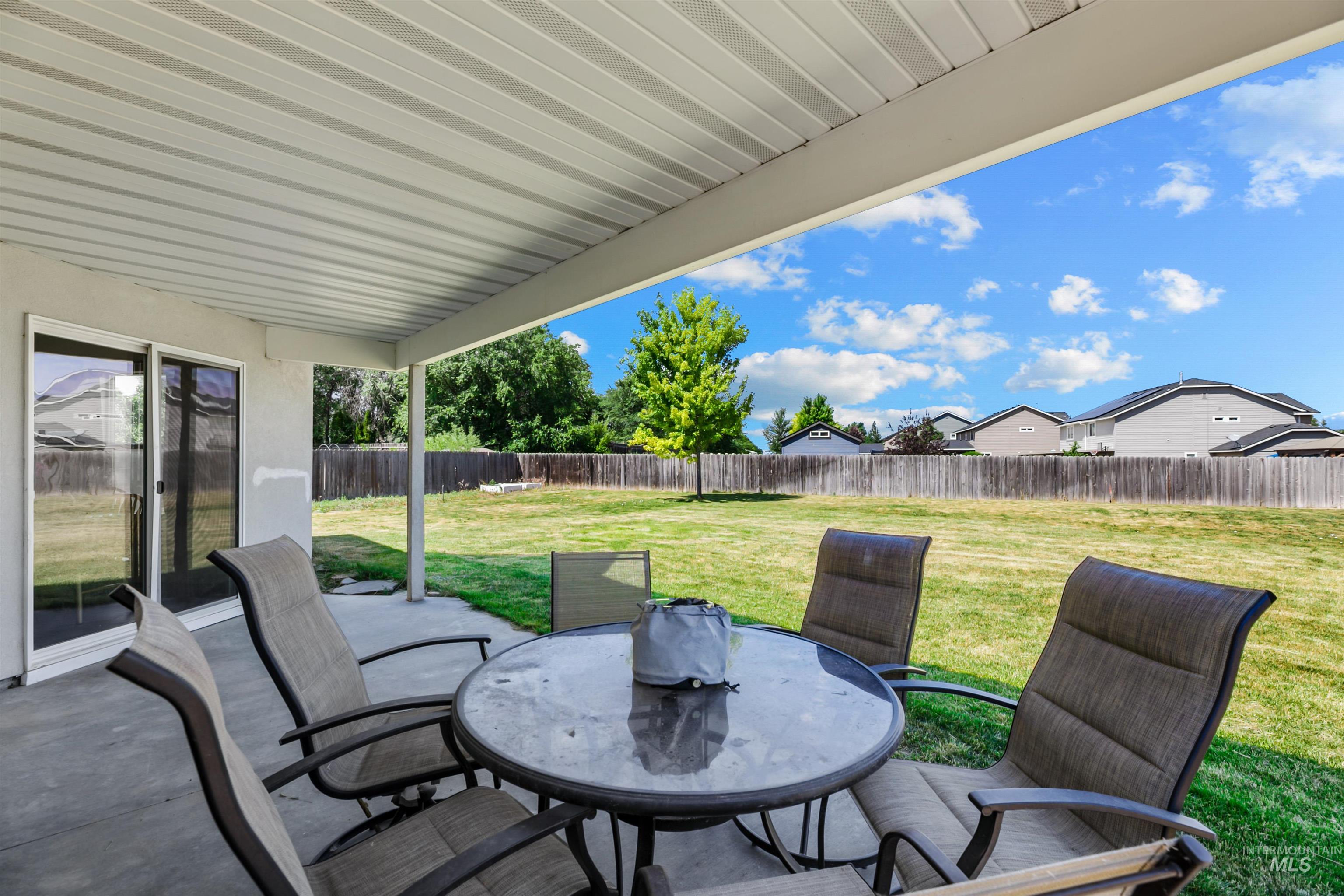 6999 S Acacia, Boise, Idaho 83709, 4 Bedrooms, 2.5 Bathrooms, Residential For Sale, Price $539,900,MLS 98991558