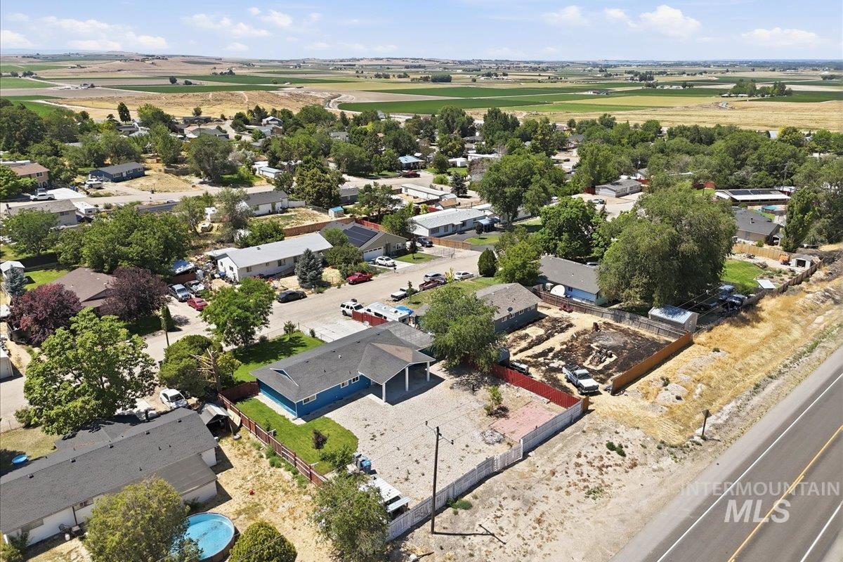 5720 Sunset Dr, Nampa, Idaho 83686, 4 Bedrooms, 2 Bathrooms, Residential For Sale, Price $349,900, 98991561