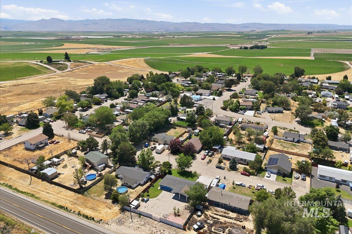 5720 Sunset Dr, Nampa, Idaho 83686, 4 Bedrooms, 2 Bathrooms, Residential For Sale, Price $349,900, 98991561