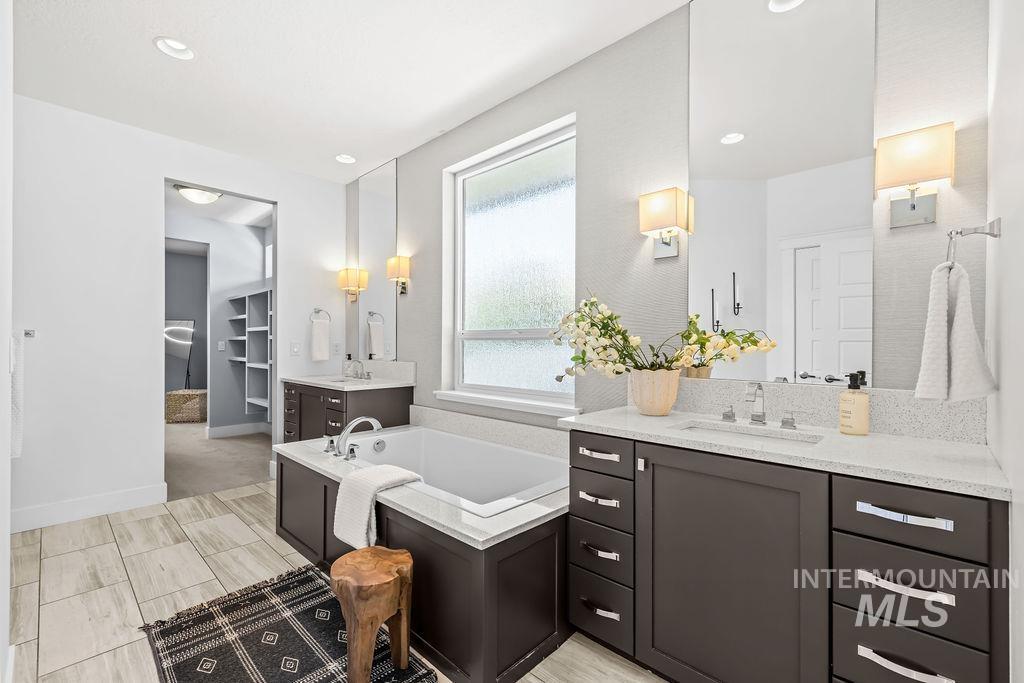 2622 S Old Hickory Way, Boise, Idaho 83716, 5 Bedrooms, 3.5 Bathrooms, Residential For Sale, Price $1,350,000, 98991563