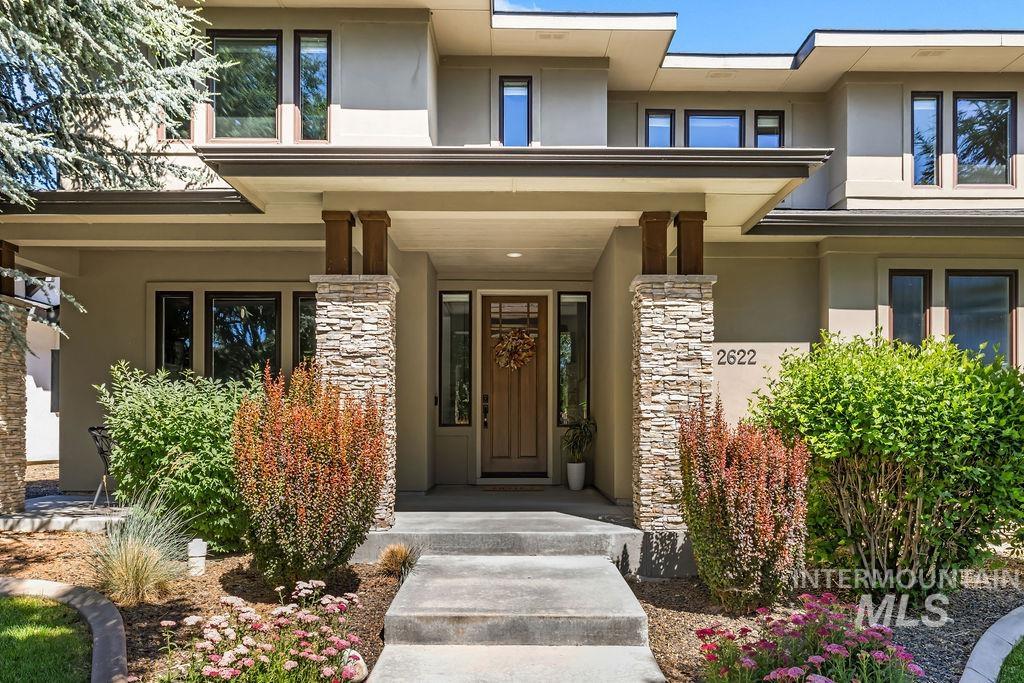2622 S Old Hickory Way, Boise, Idaho 83716, 5 Bedrooms, 3.5 Bathrooms, Residential For Sale, Price $1,350,000, 98991563