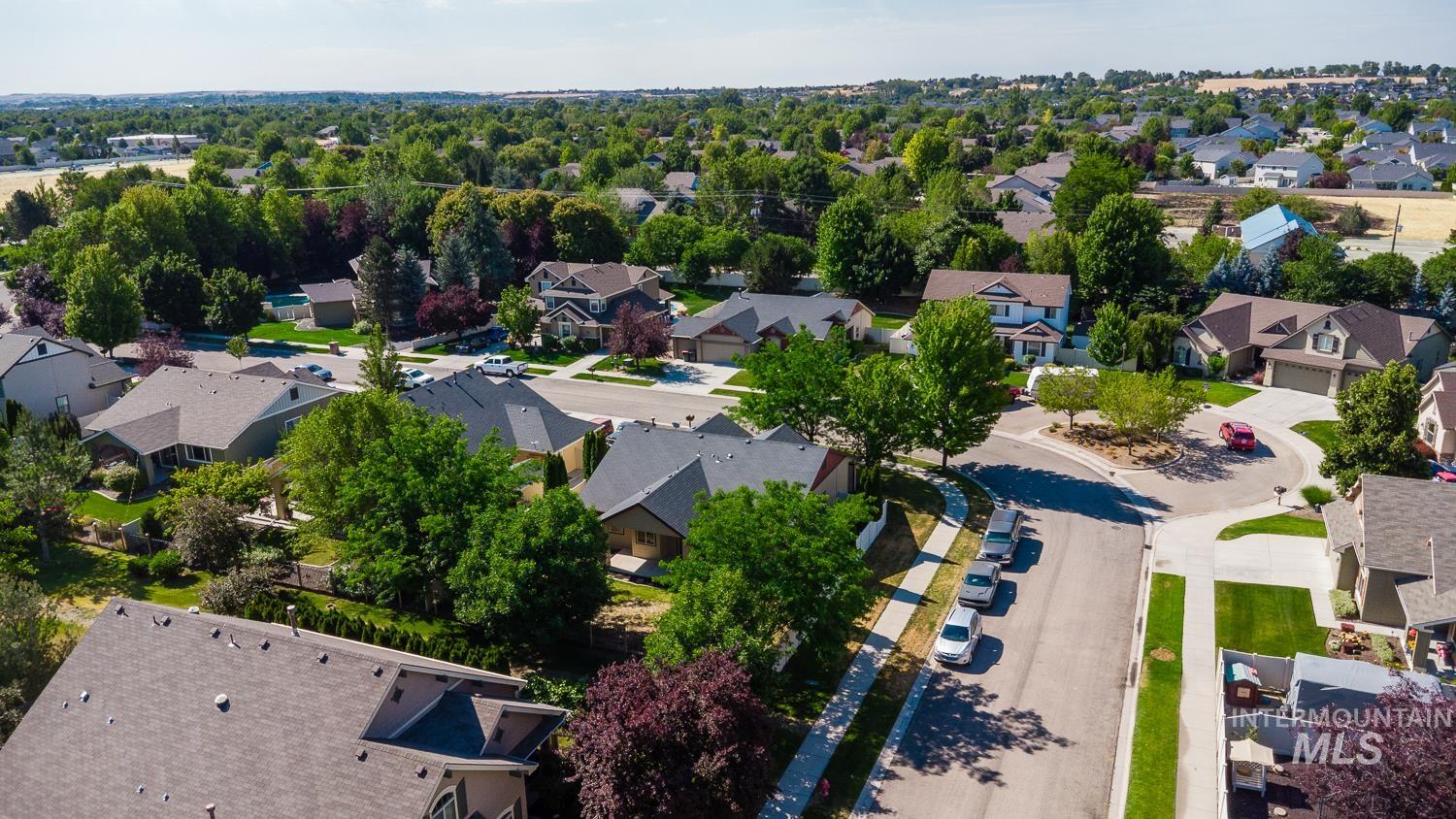 1186 E Observation St, Meridian, Idaho 83642, 3 Bedrooms, 2 Bathrooms, Residential For Sale, Price $475,000,MLS 98991566